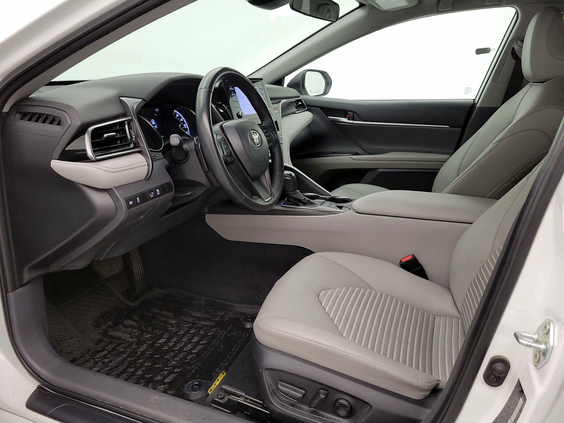 Thumbnail: 2023 Toyota Camry - 11