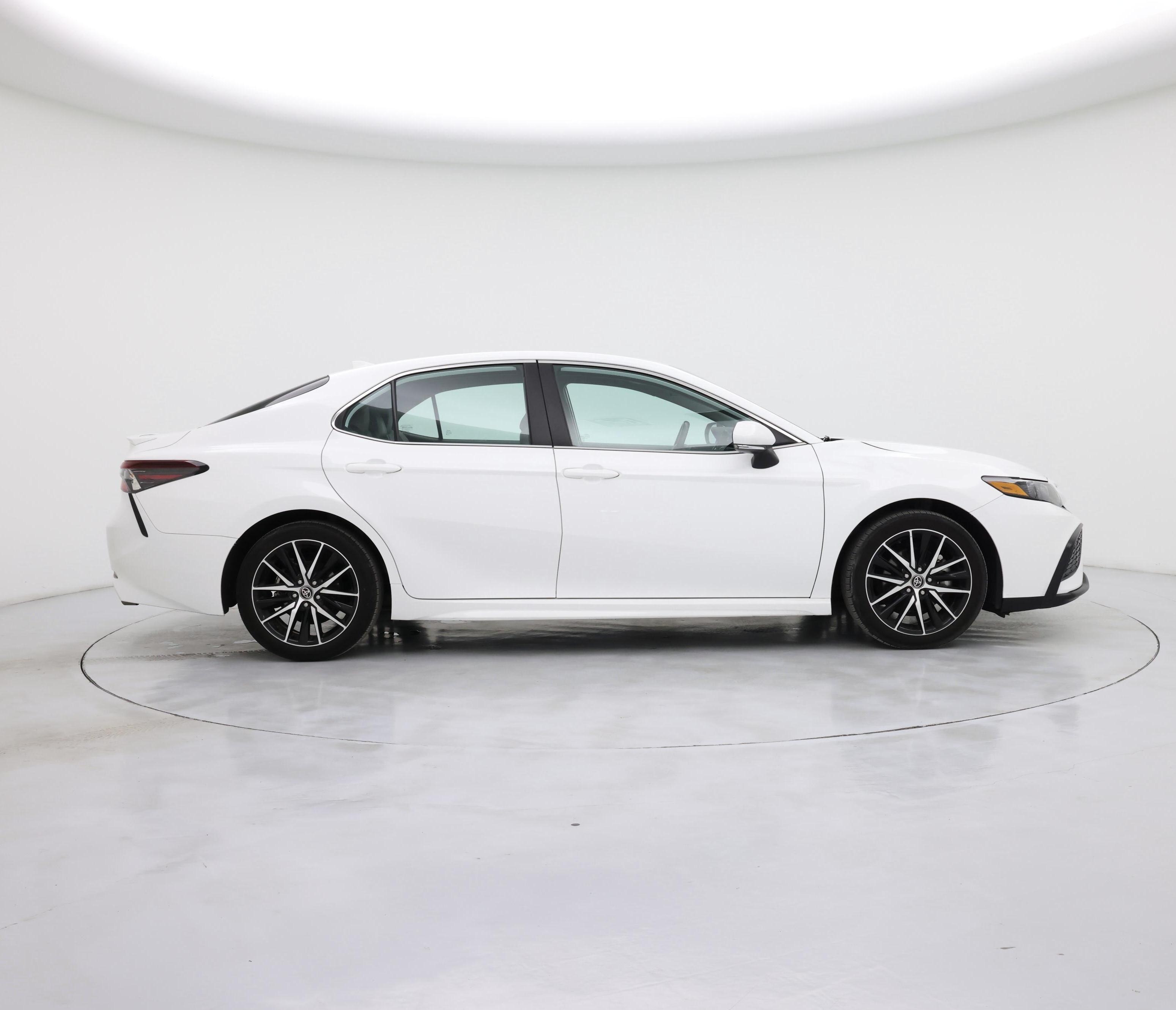 Thumbnail: 2023 Toyota Camry - 7