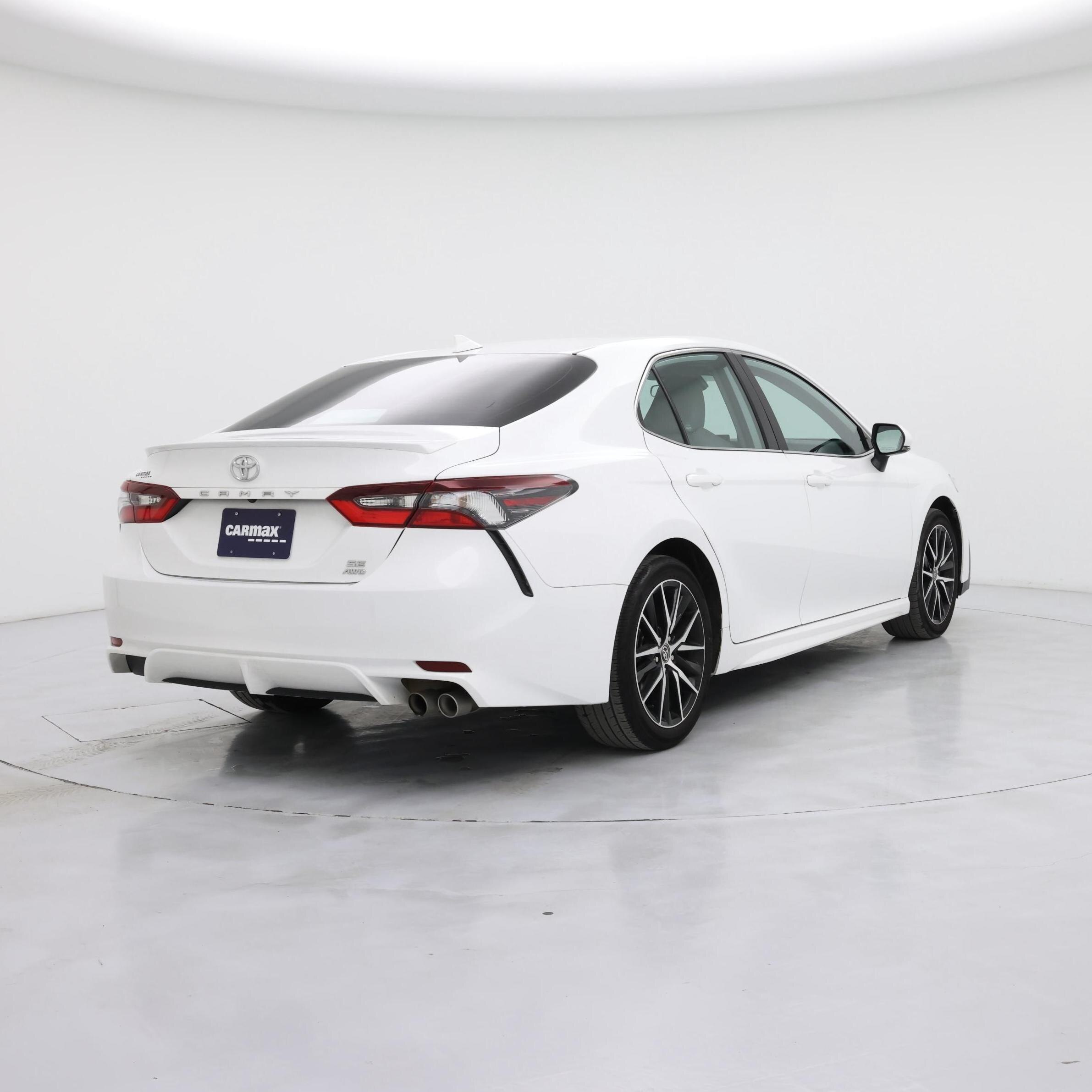 Thumbnail: 2023 Toyota Camry - 8