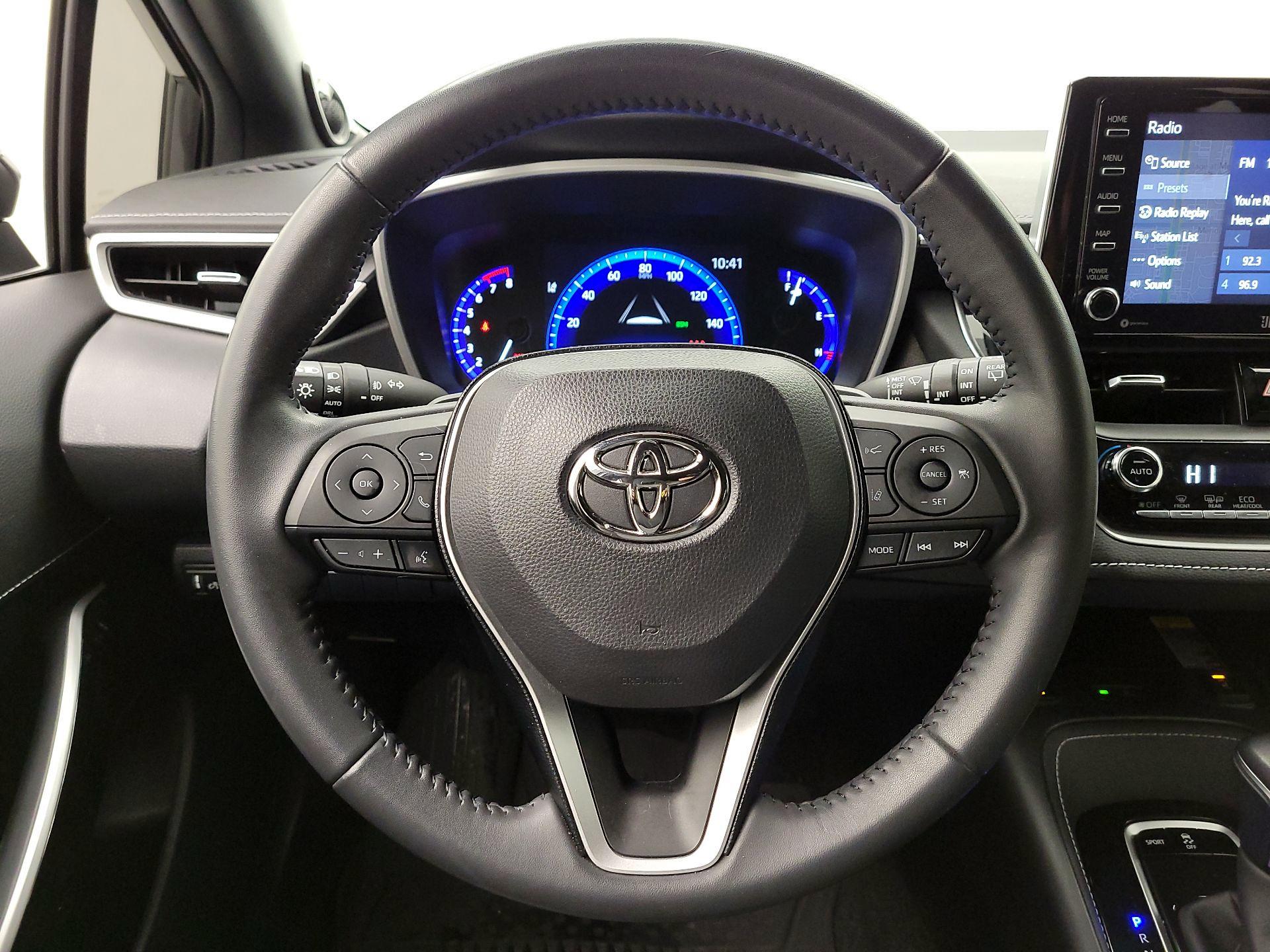 Thumbnail: 2021 Toyota Corolla - 10