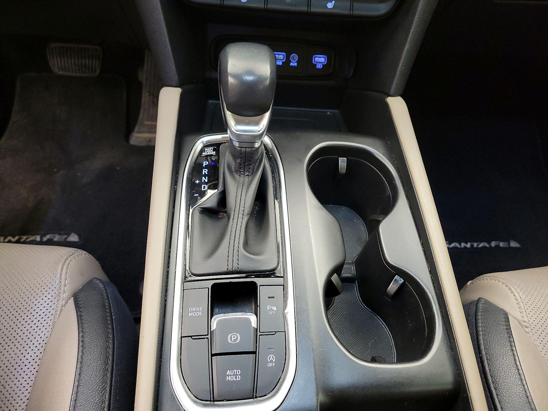 Thumbnail: 2020 Hyundai Santa Fe - 17