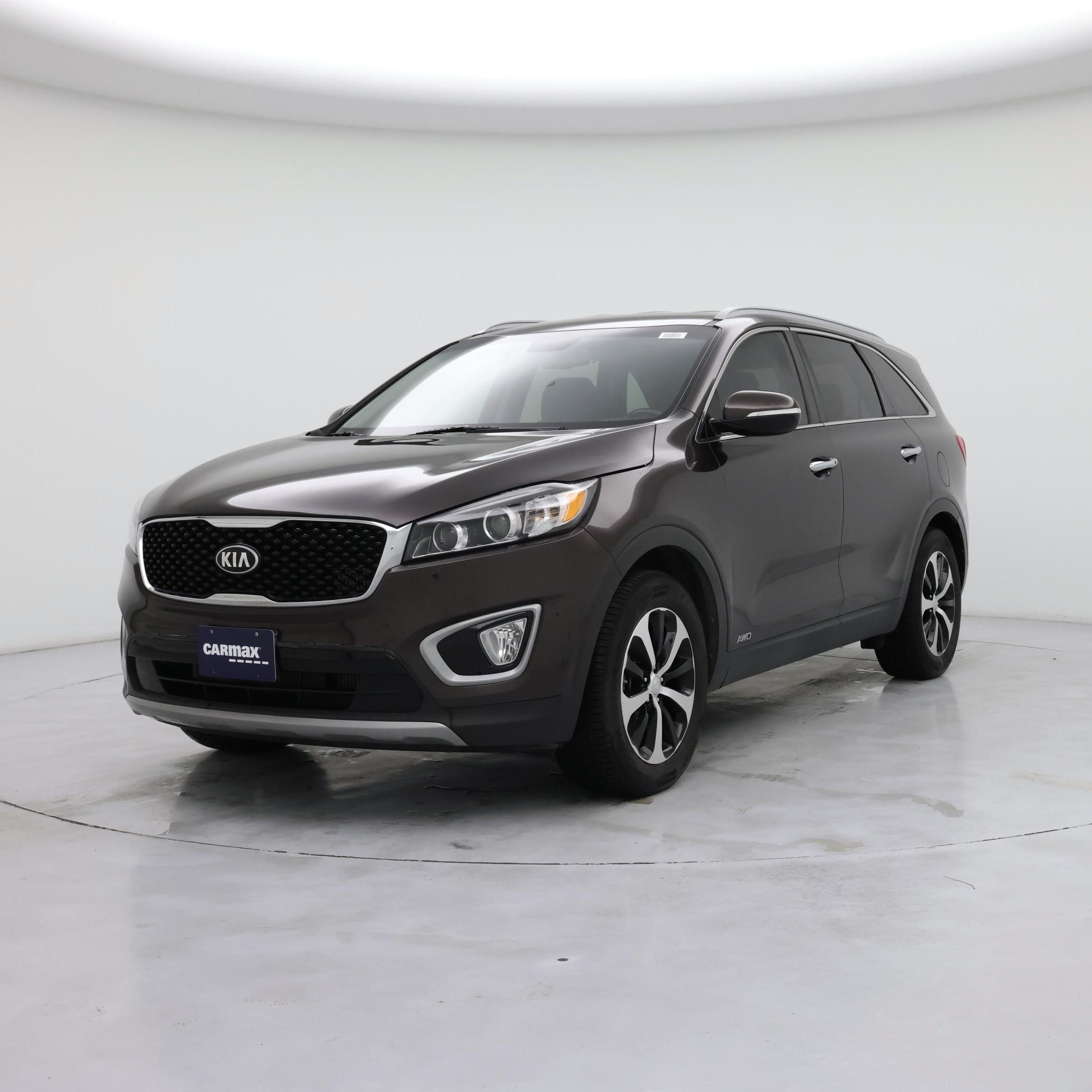 Thumbnail: 2017 Kia Sorento - 4