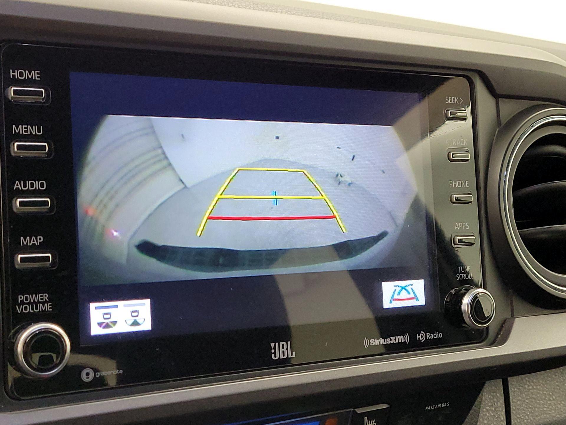 Thumbnail: 2021 Toyota Tacoma - 15