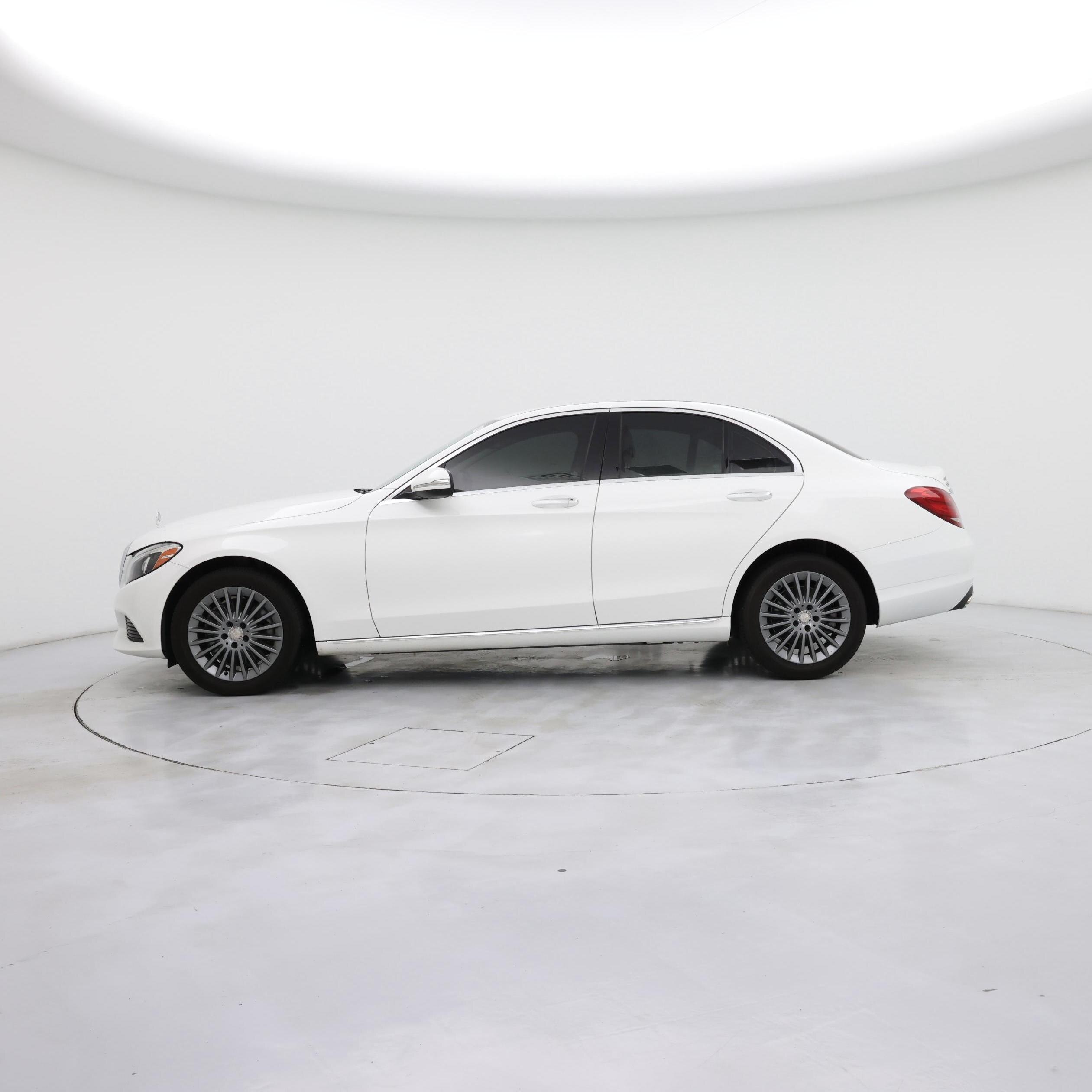 Thumbnail: 2015 Mercedes-Benz C-Class - 3