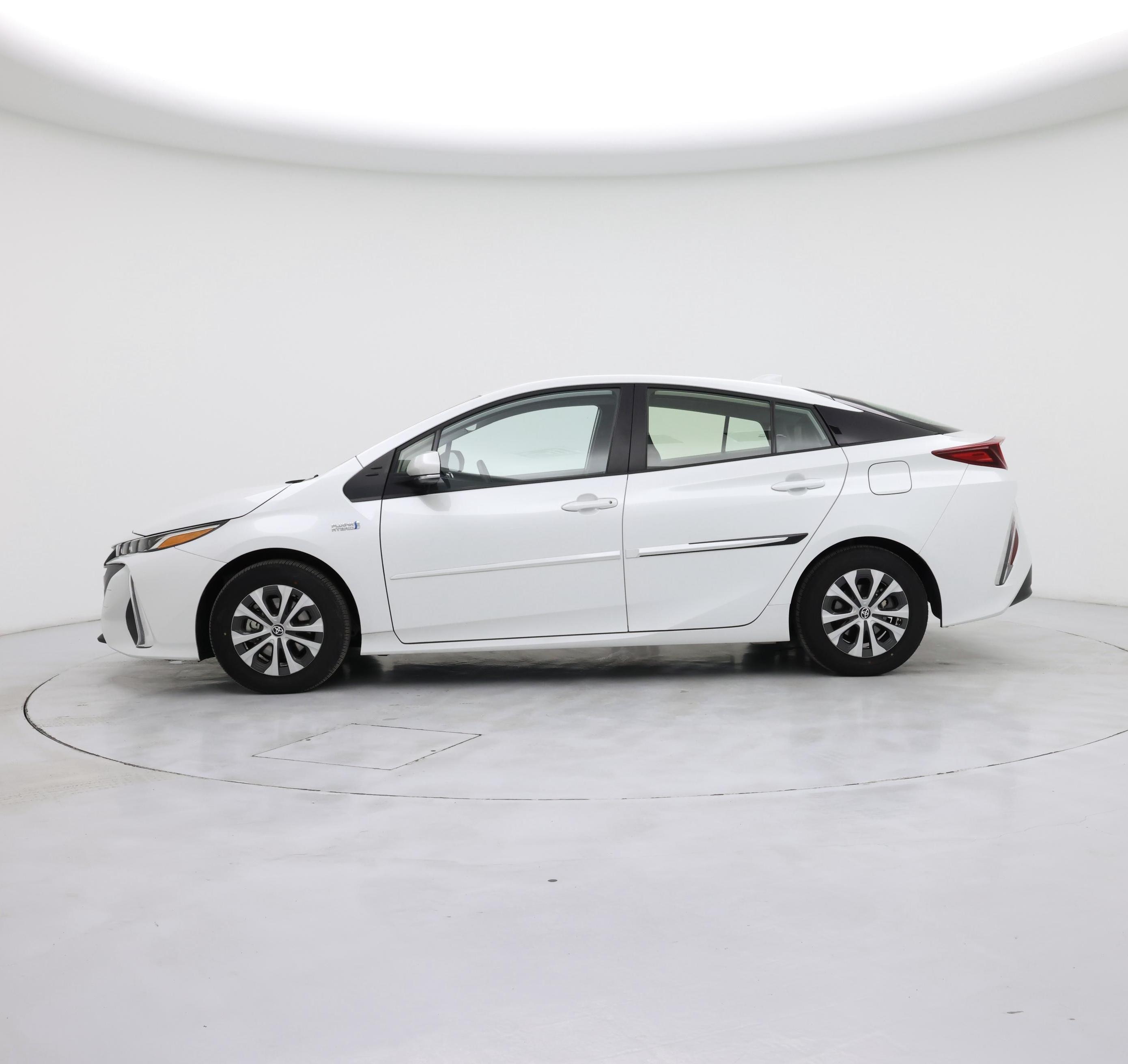 Thumbnail: 2022 Toyota Prius Prime - 3