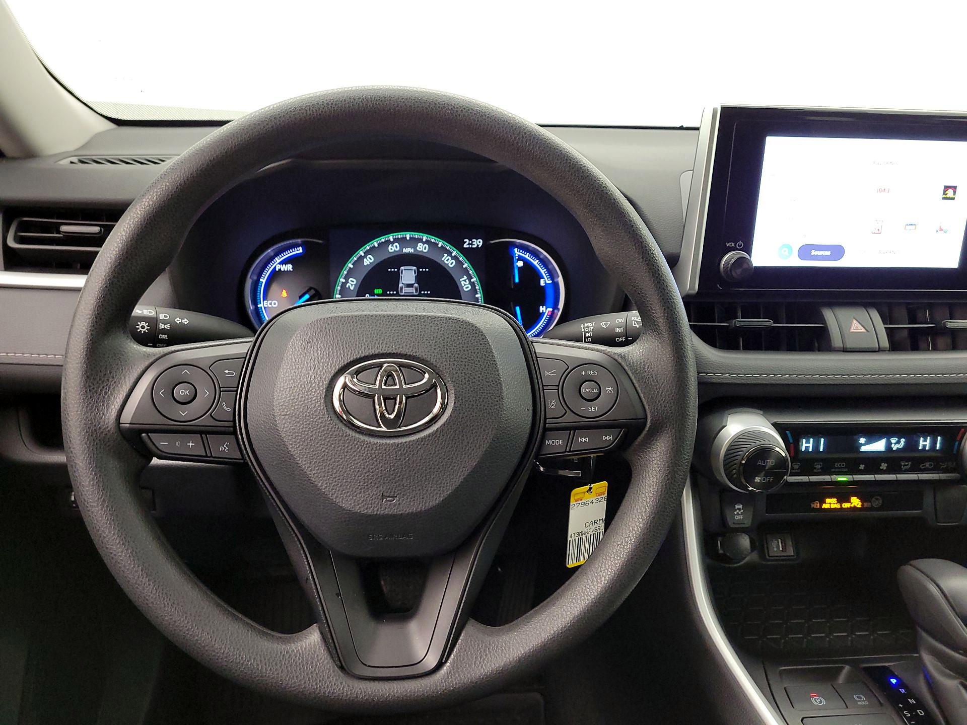 Thumbnail: 2024 Toyota RAV4 - 10