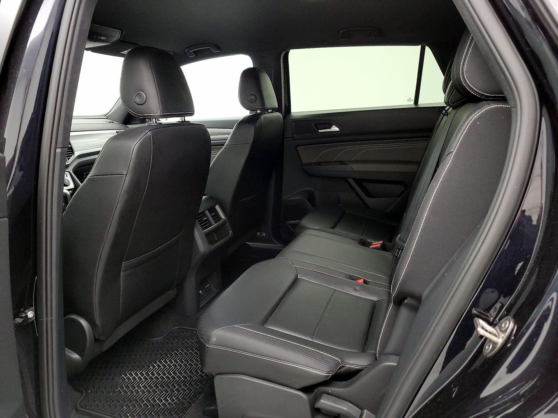 Thumbnail: 2023 Volkswagen Atlas - 20