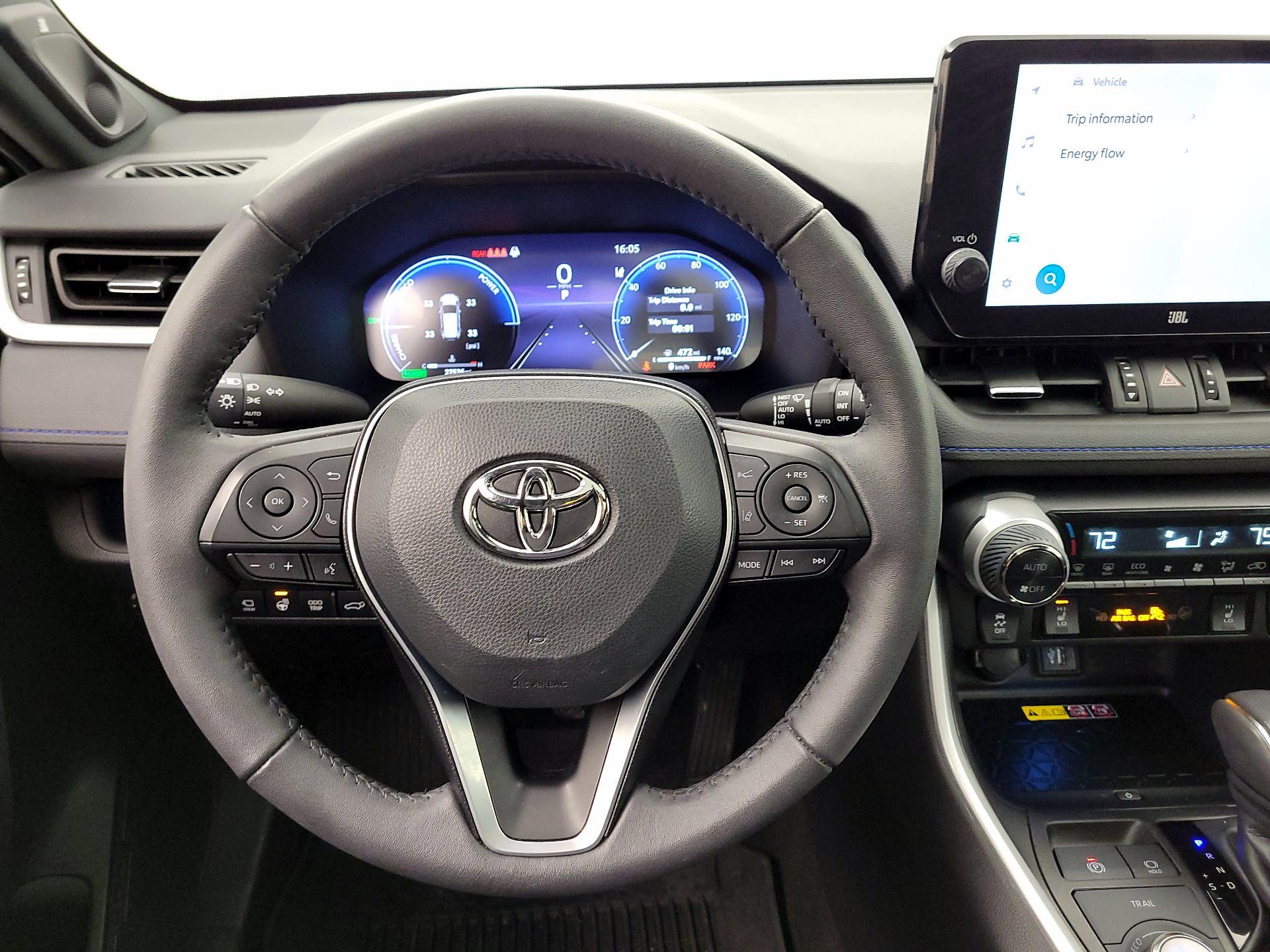 Thumbnail: 2023 Toyota RAV4 - 10