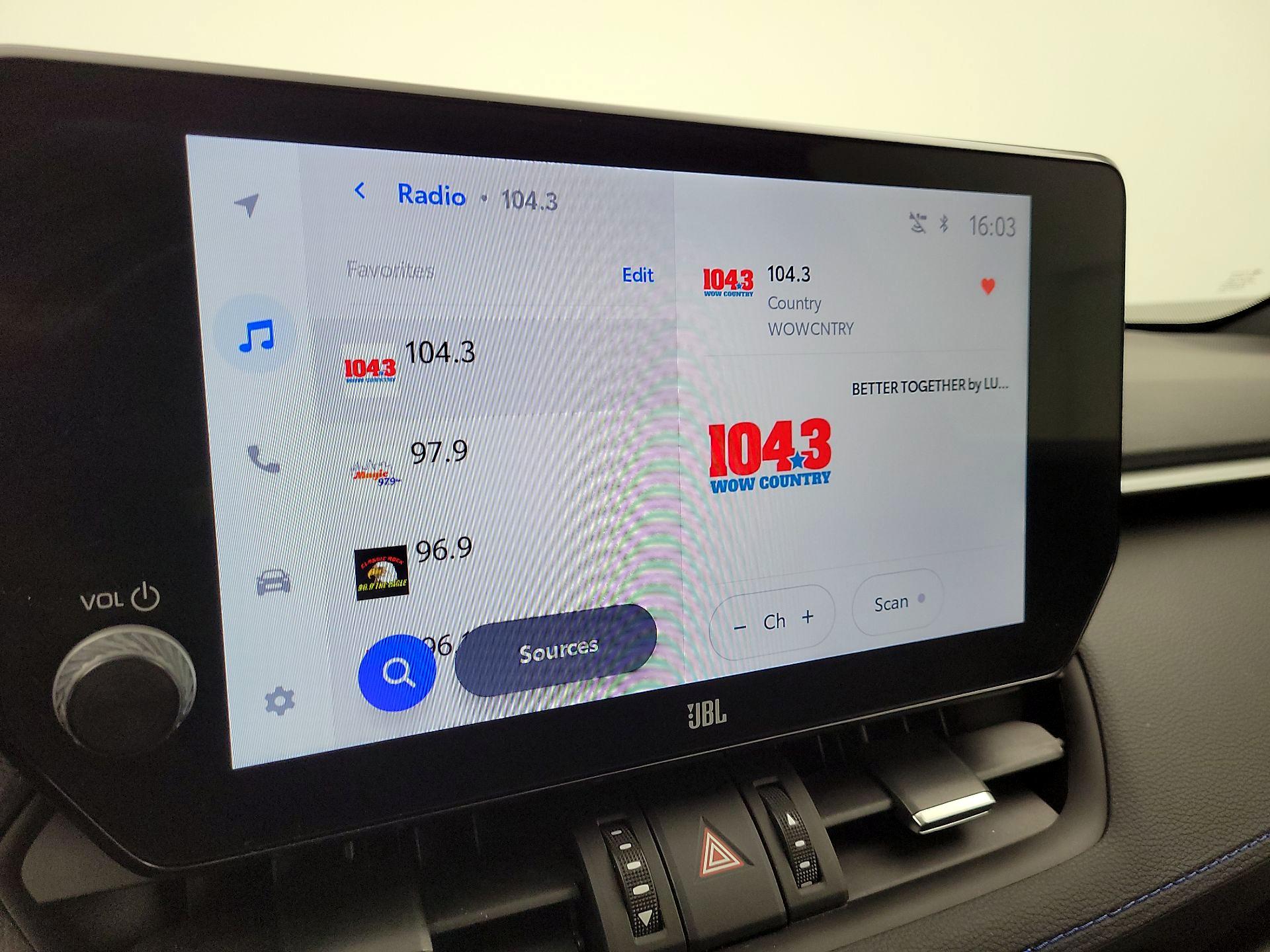 Thumbnail: 2023 Toyota RAV4 - 16