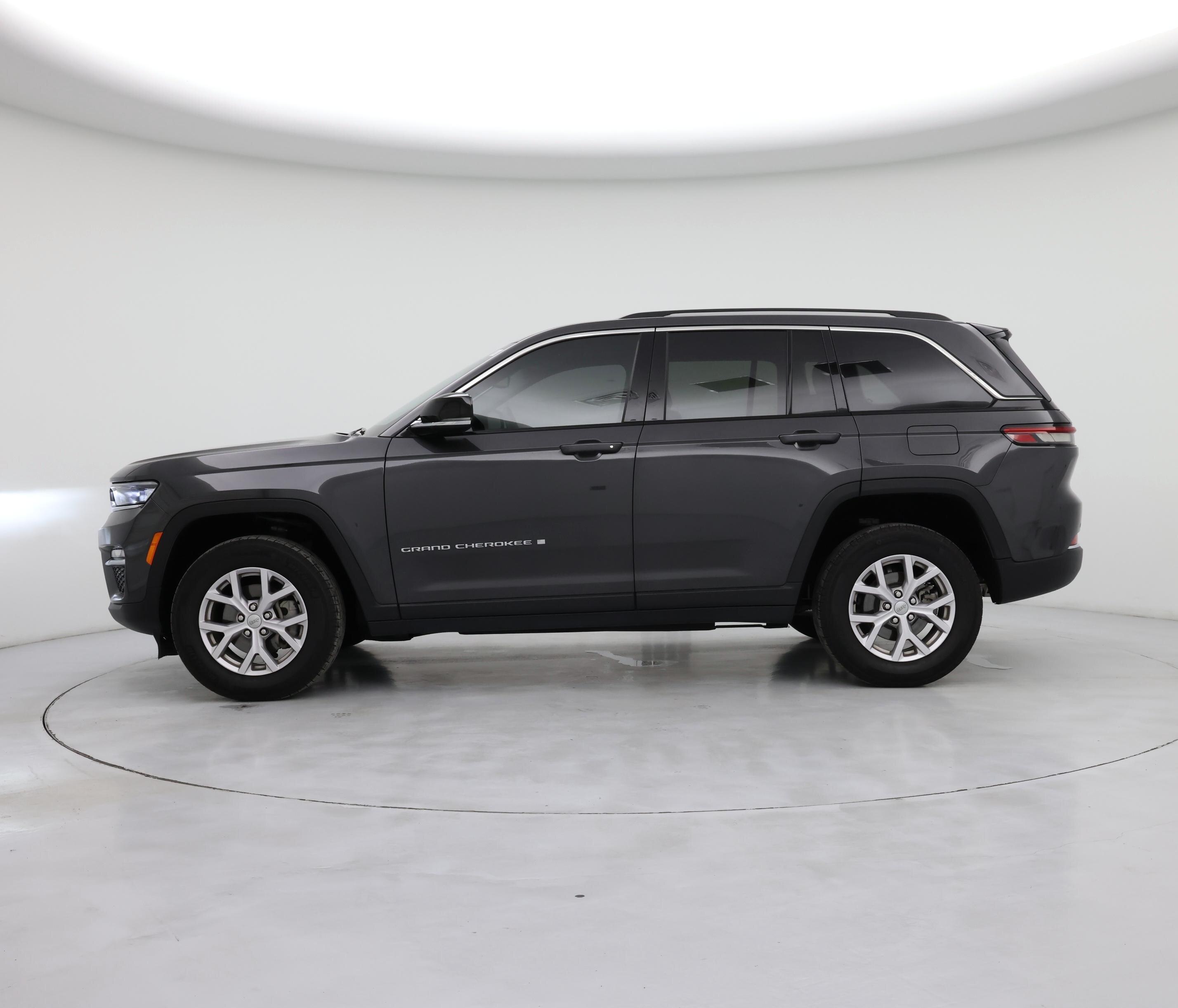 Thumbnail: 2022 Jeep Grand Cherokee - 3