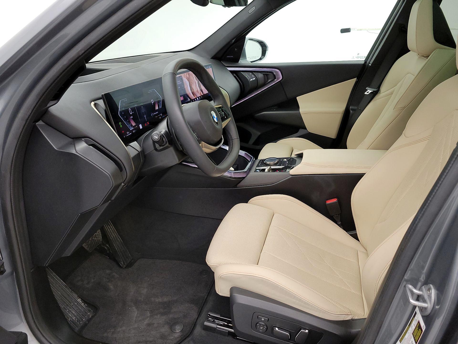 Thumbnail: 2025 BMW X3 - 11