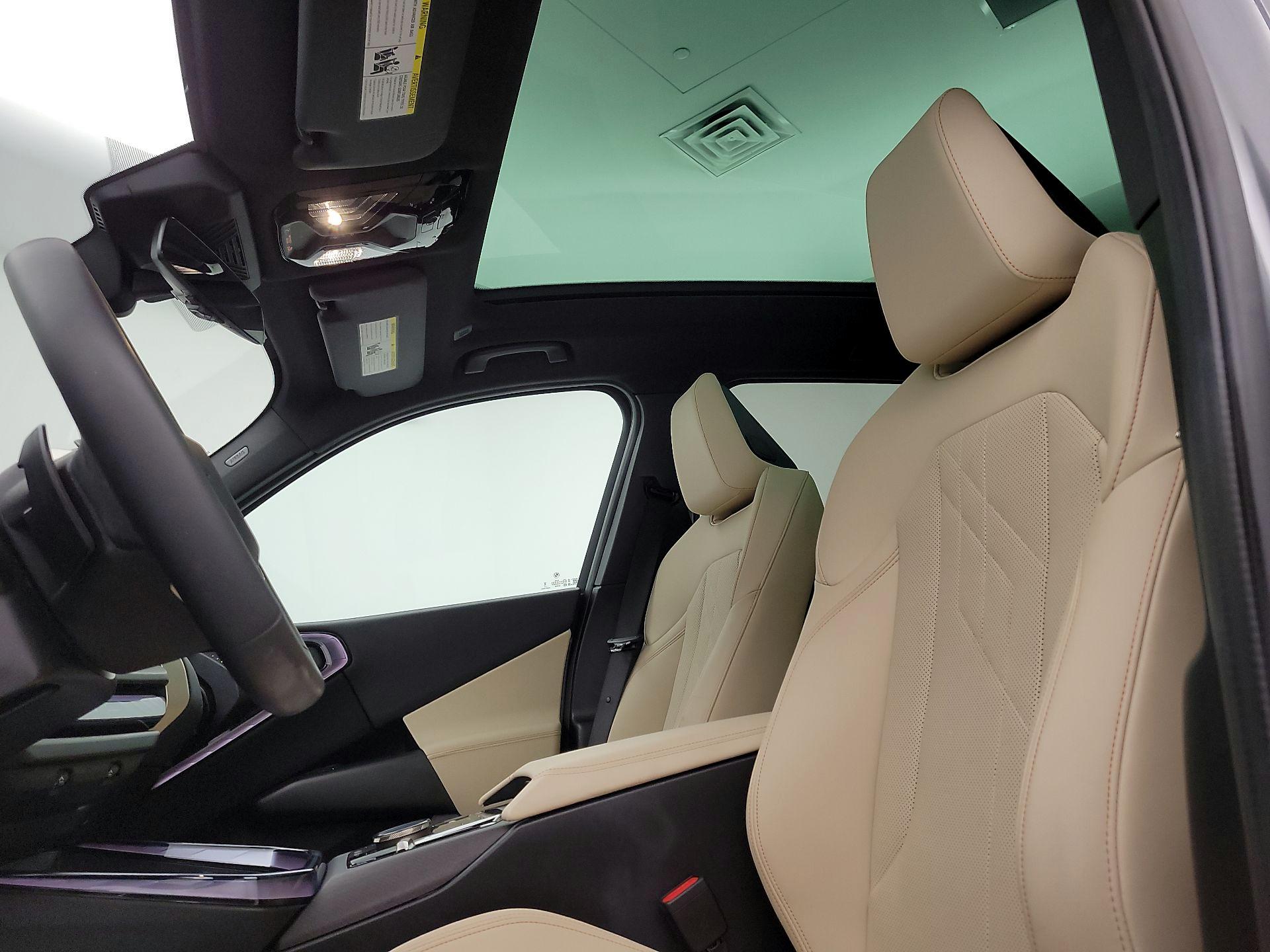 Thumbnail: 2025 BMW X3 - 18