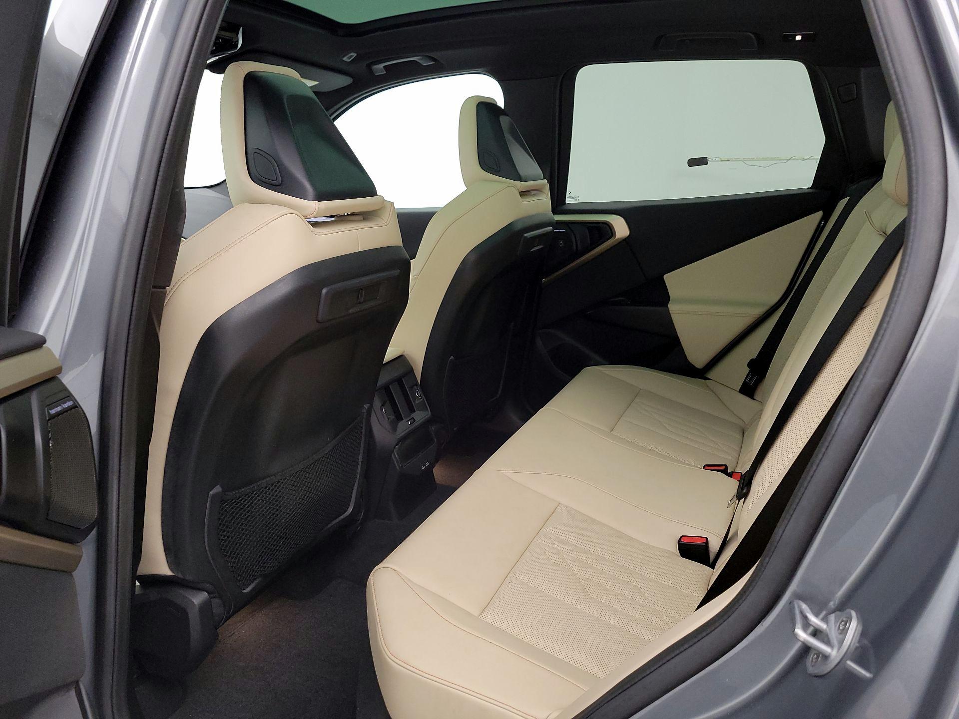 Thumbnail: 2025 BMW X3 - 19