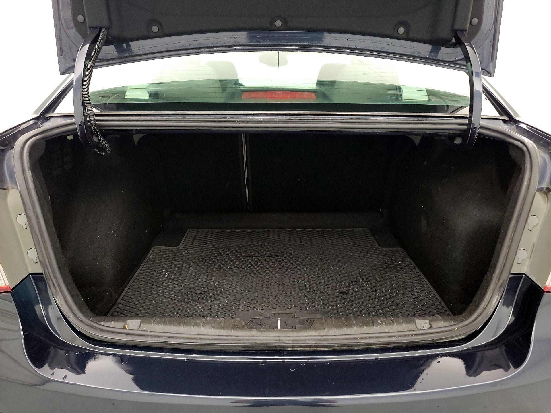 Thumbnail: 2015 Chevrolet Cruze - 20