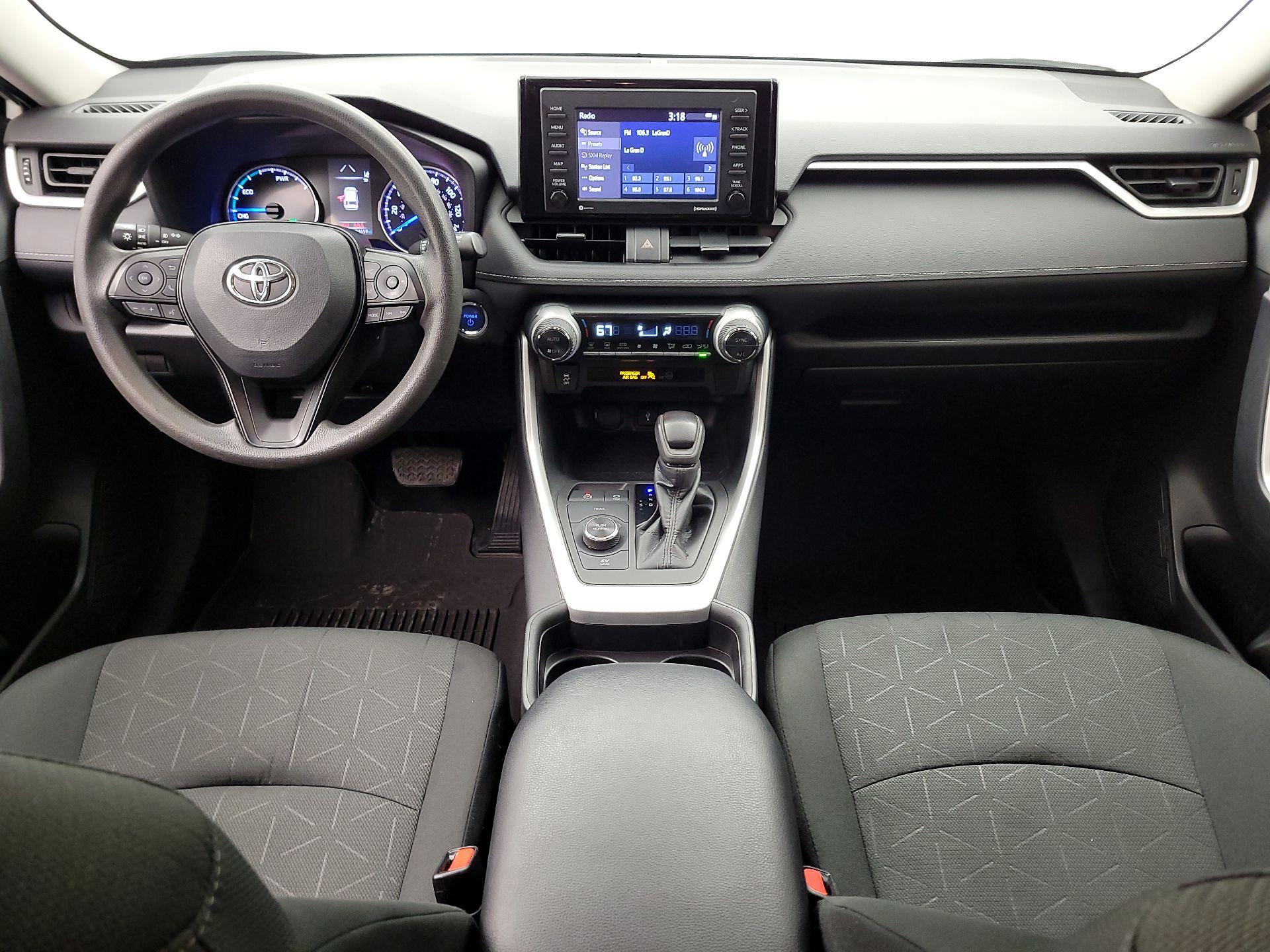 Thumbnail: 2021 Toyota RAV4 - 9