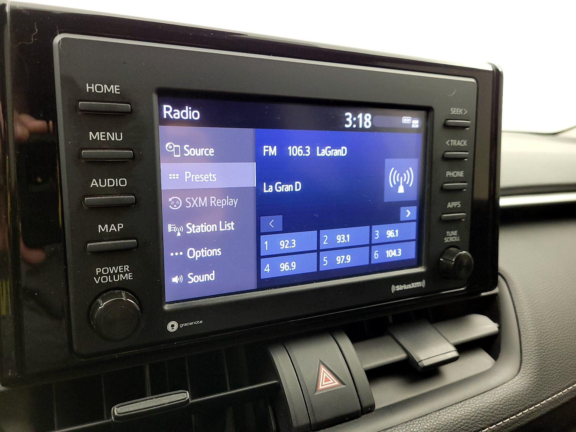 Thumbnail: 2021 Toyota RAV4 - 15