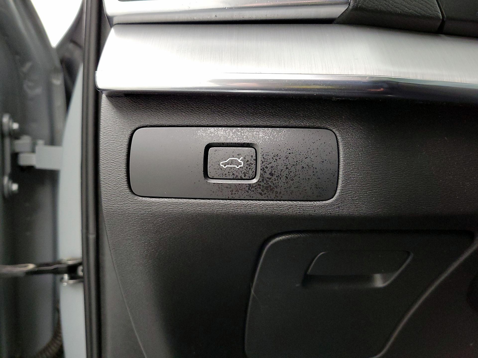 Thumbnail: 2024 Volvo XC90 - 13