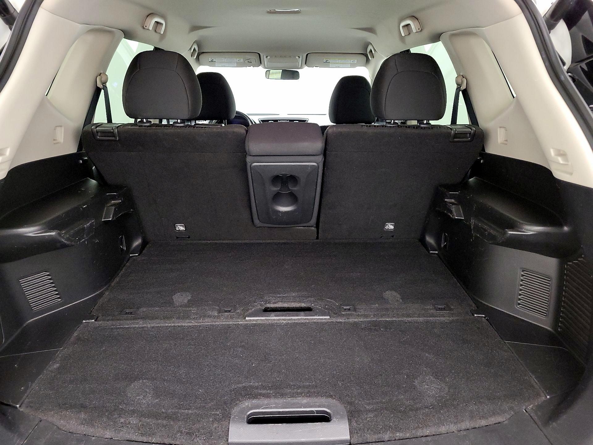 Thumbnail: 2018 Nissan Rogue - 20