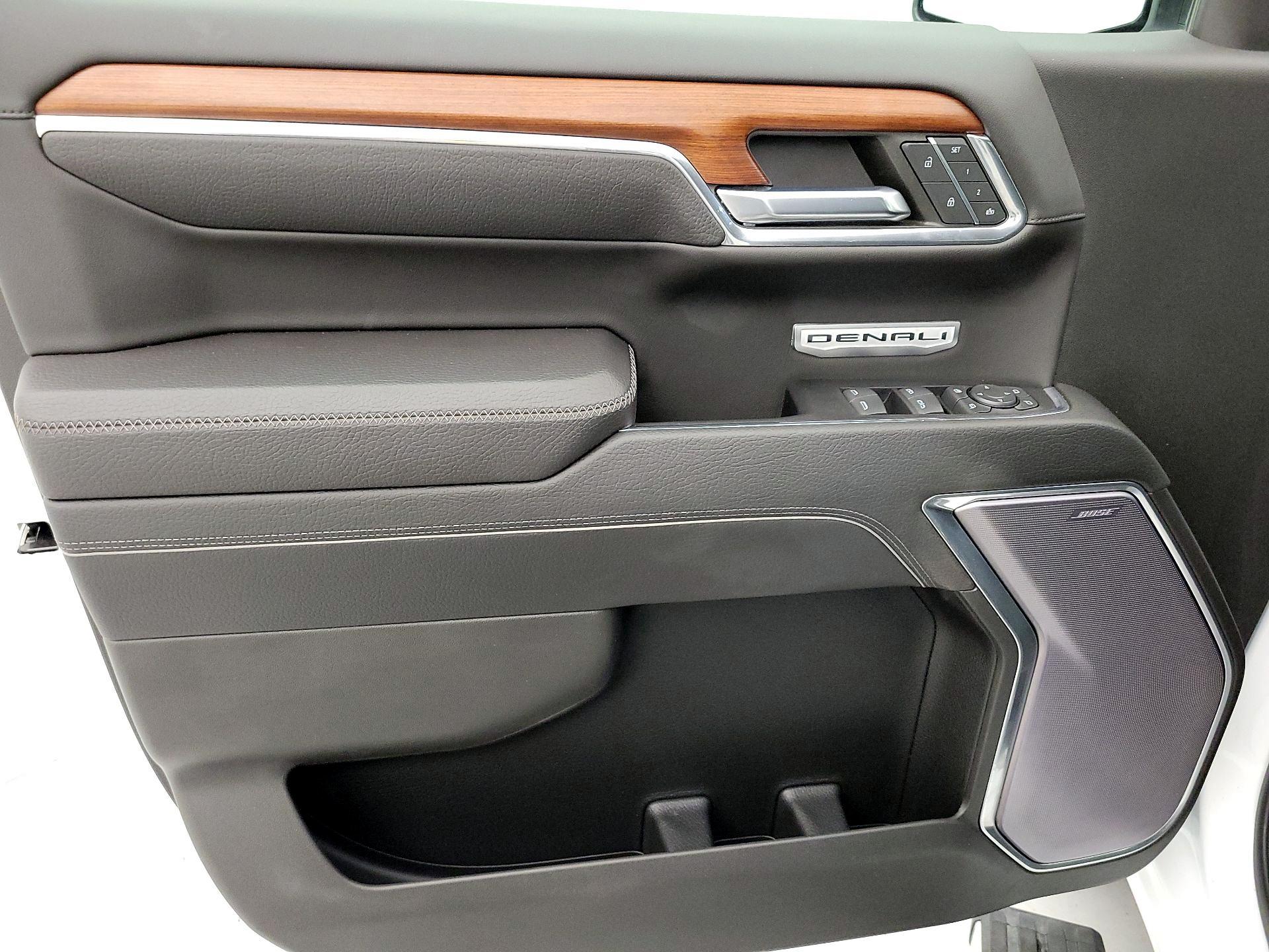 Thumbnail: 2022 GMC Sierra 1500 - 12