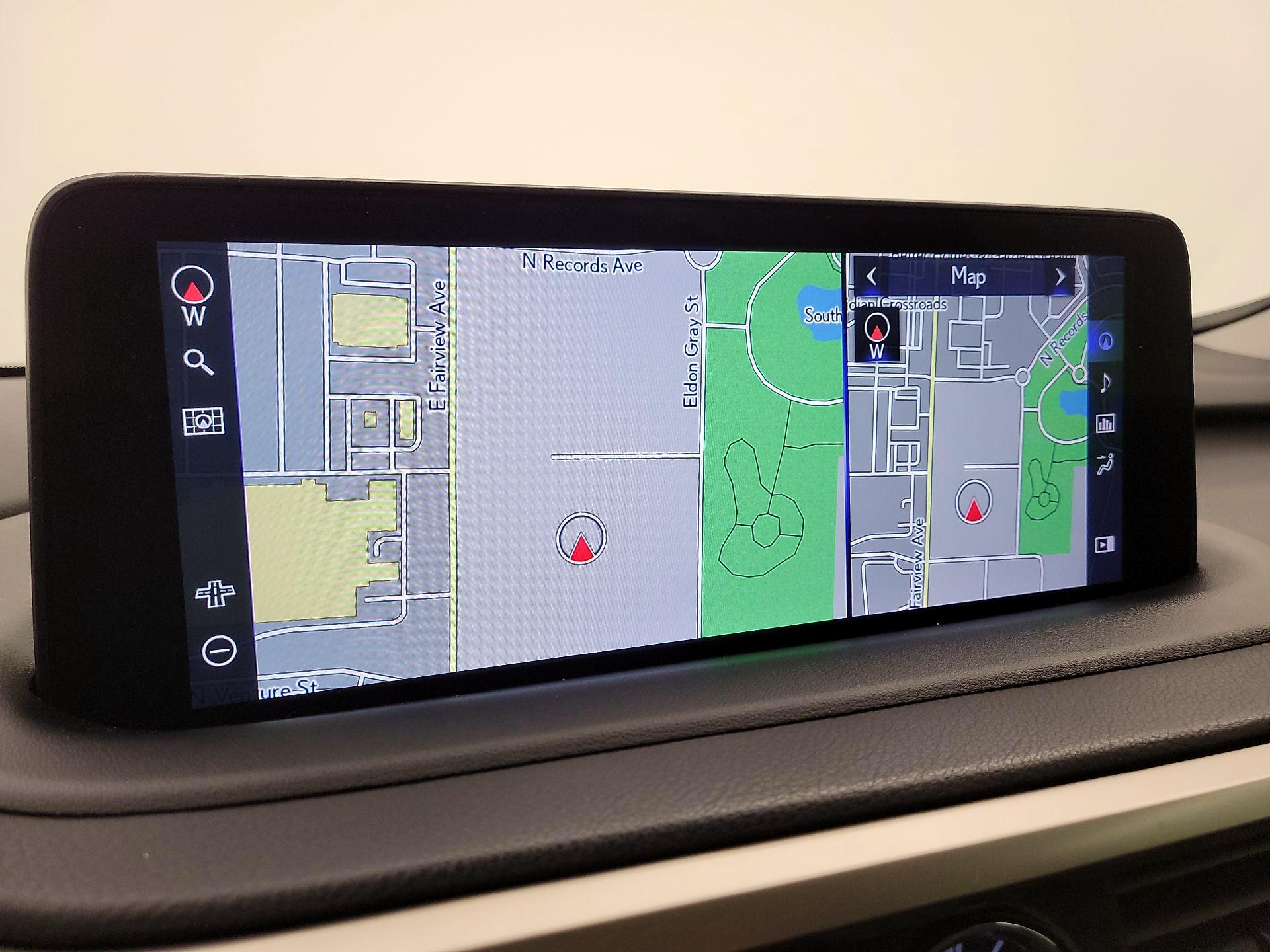 Thumbnail: 2022 Lexus RX - 14