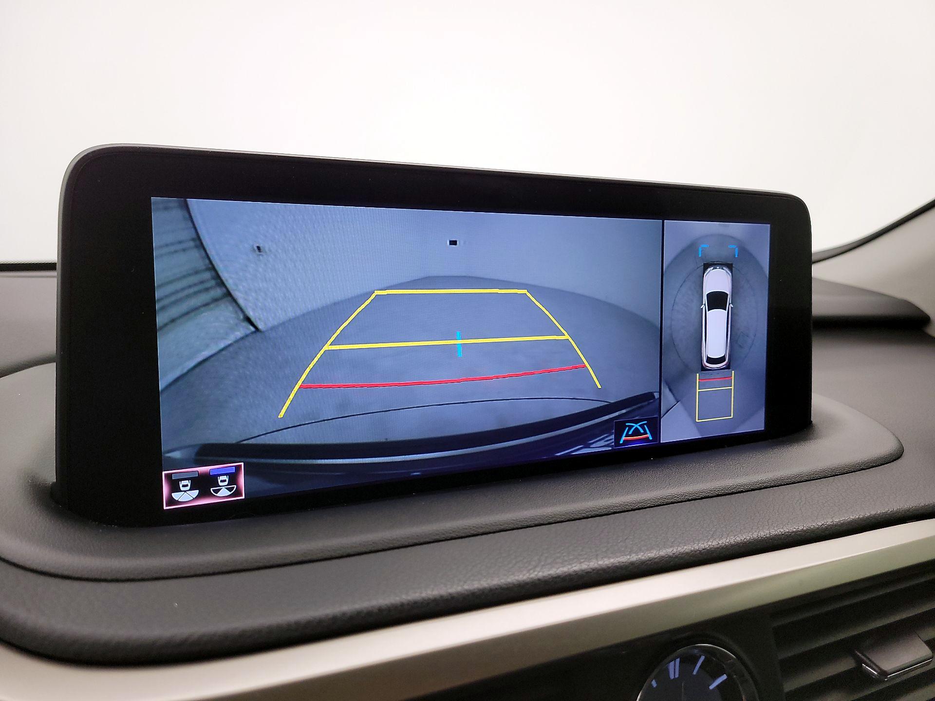 Thumbnail: 2022 Lexus RX - 15