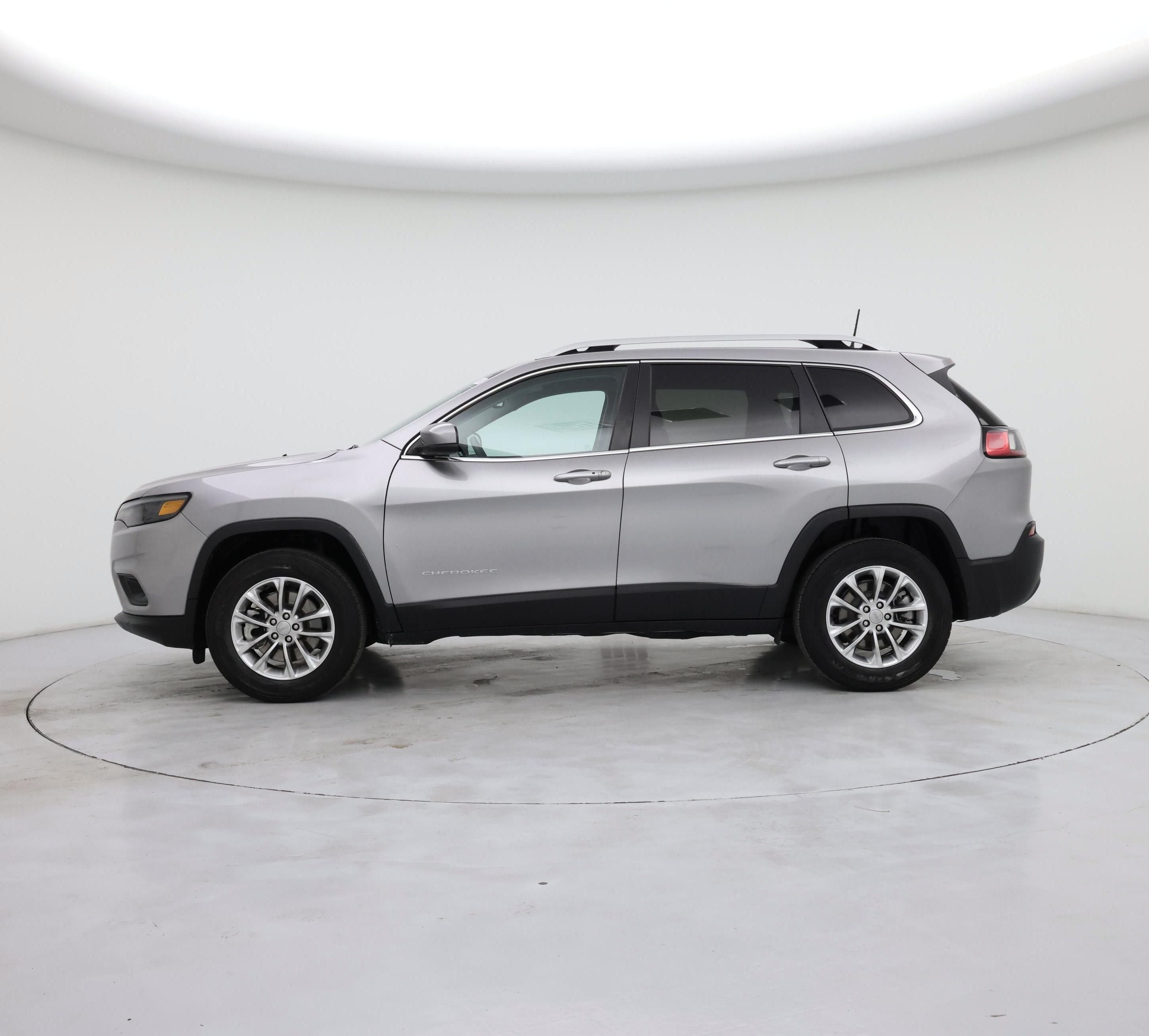 Thumbnail: 2021 Jeep Cherokee - 3