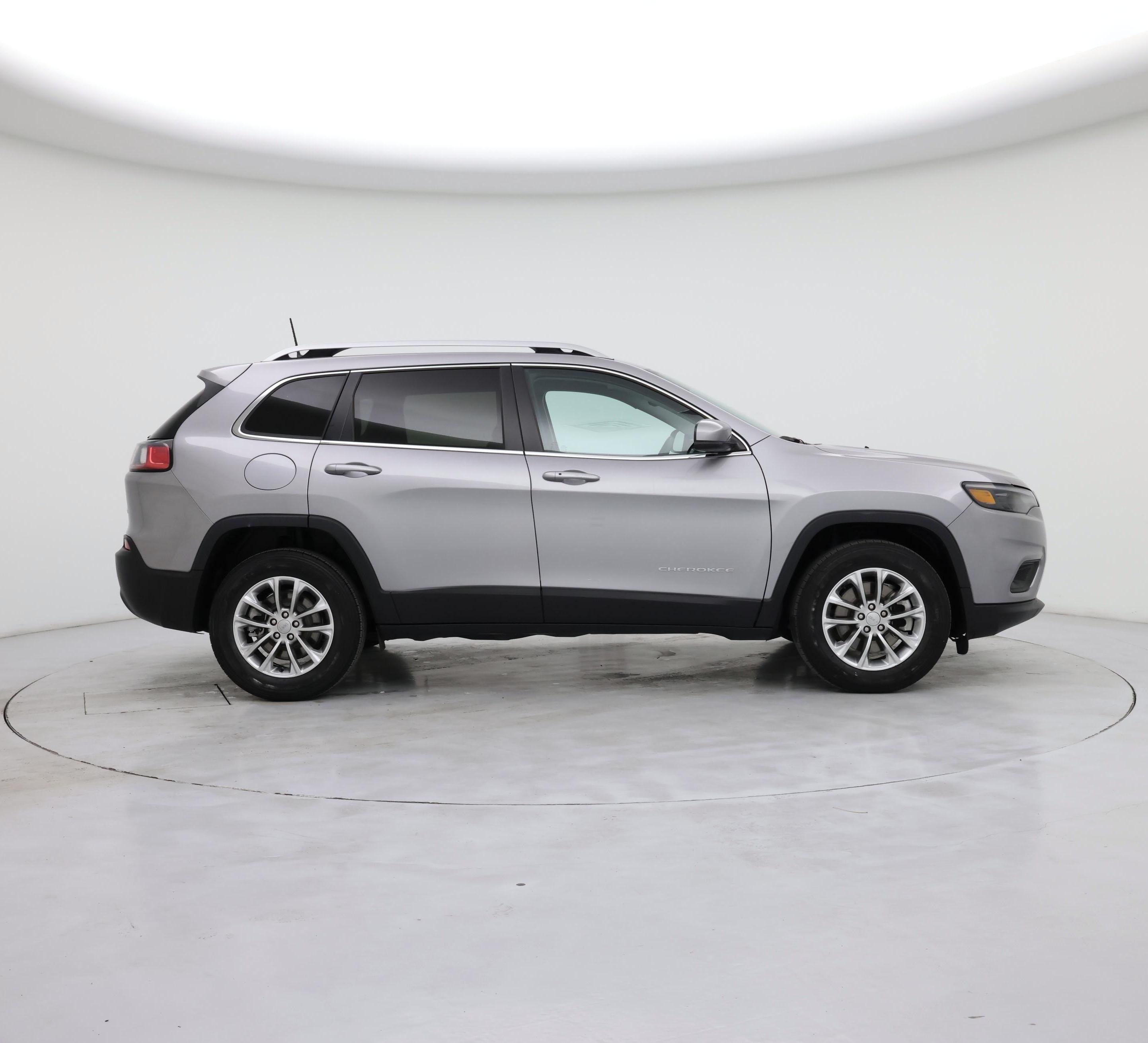 Thumbnail: 2021 Jeep Cherokee - 7