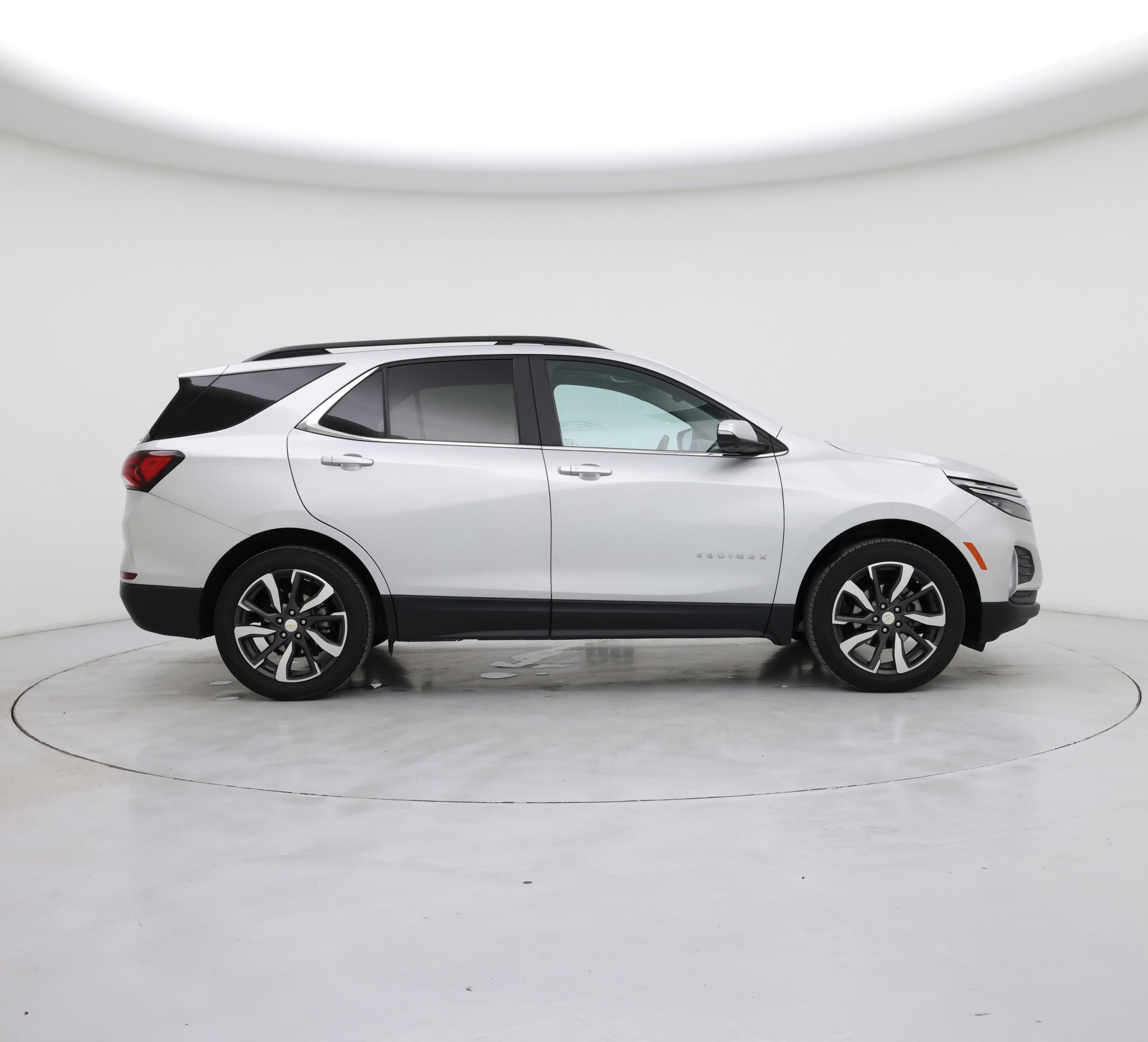 Thumbnail: 2022 Chevrolet Equinox - 7