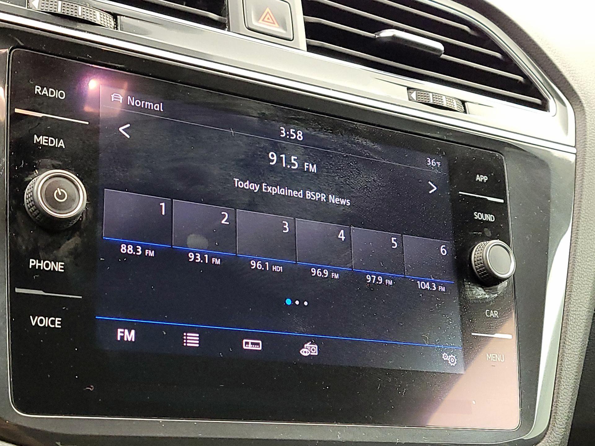 Thumbnail: 2019 Volkswagen Tiguan - 15