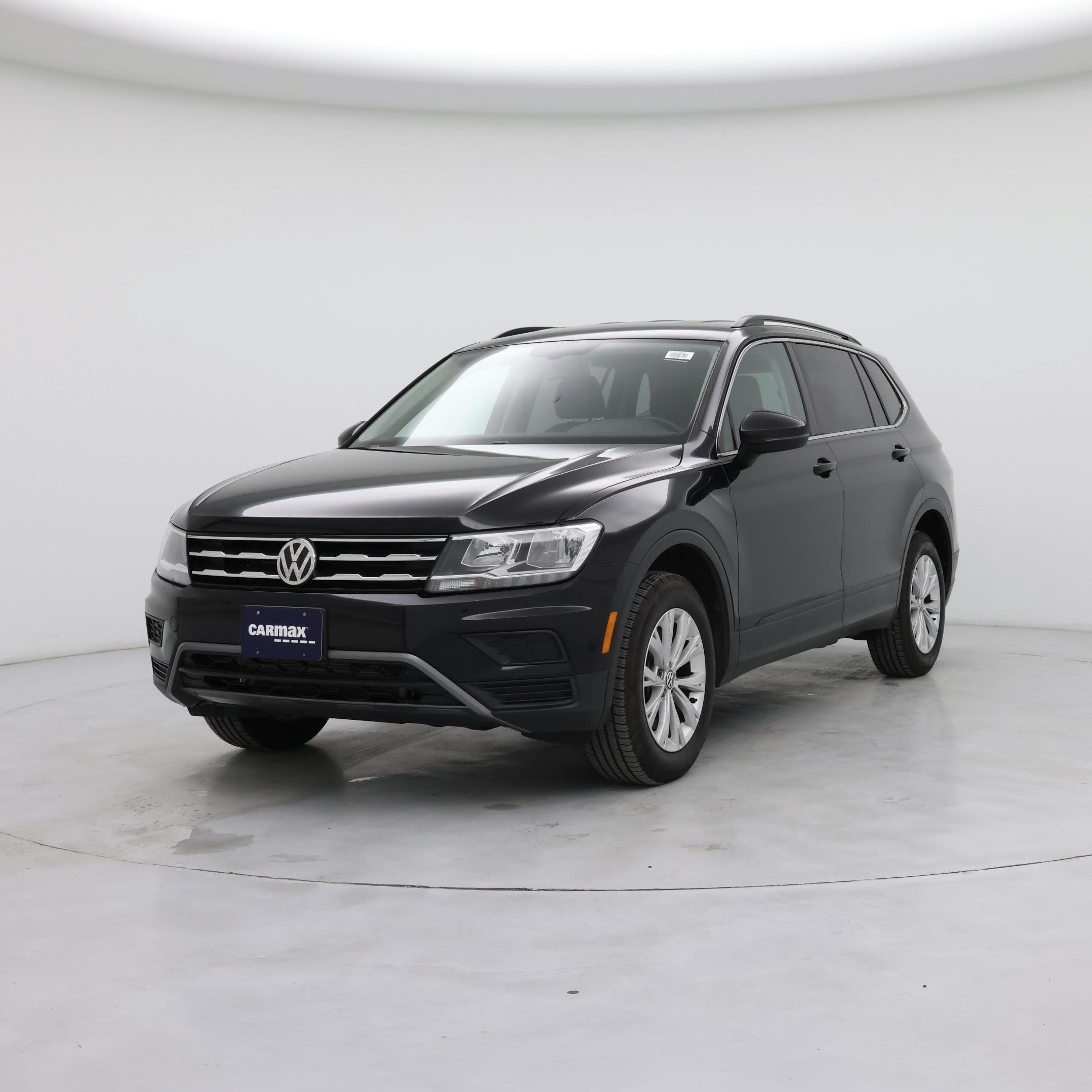 Thumbnail: 2019 Volkswagen Tiguan - 4