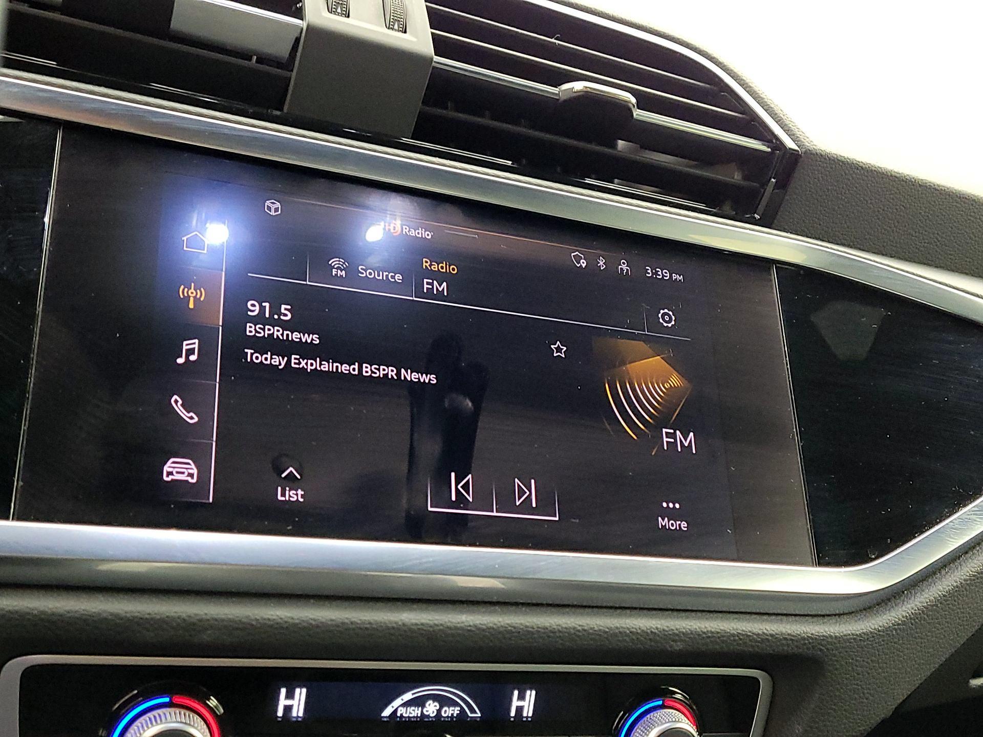 Thumbnail: 2022 Audi Q3 - 15