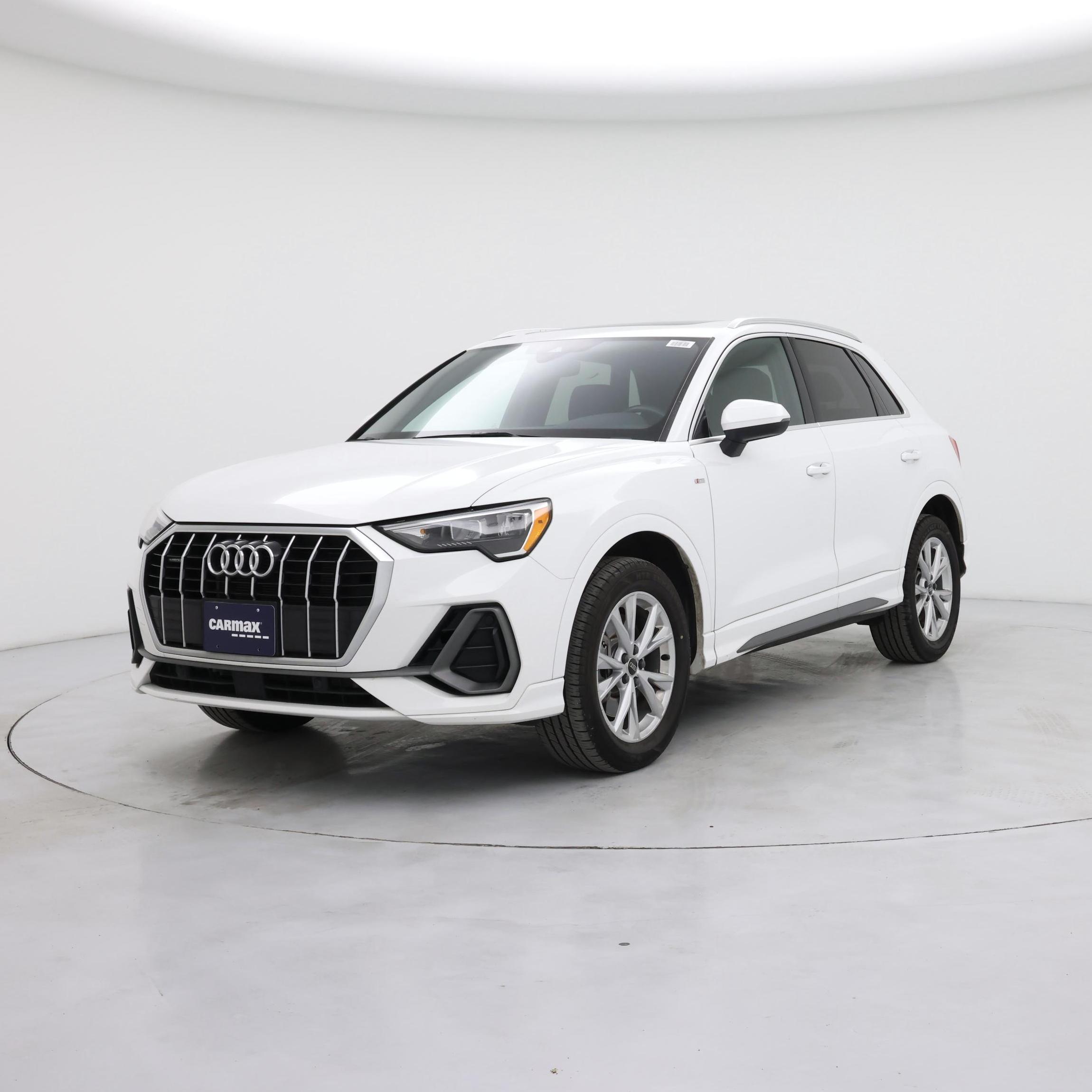 Thumbnail: 2022 Audi Q3 - 4