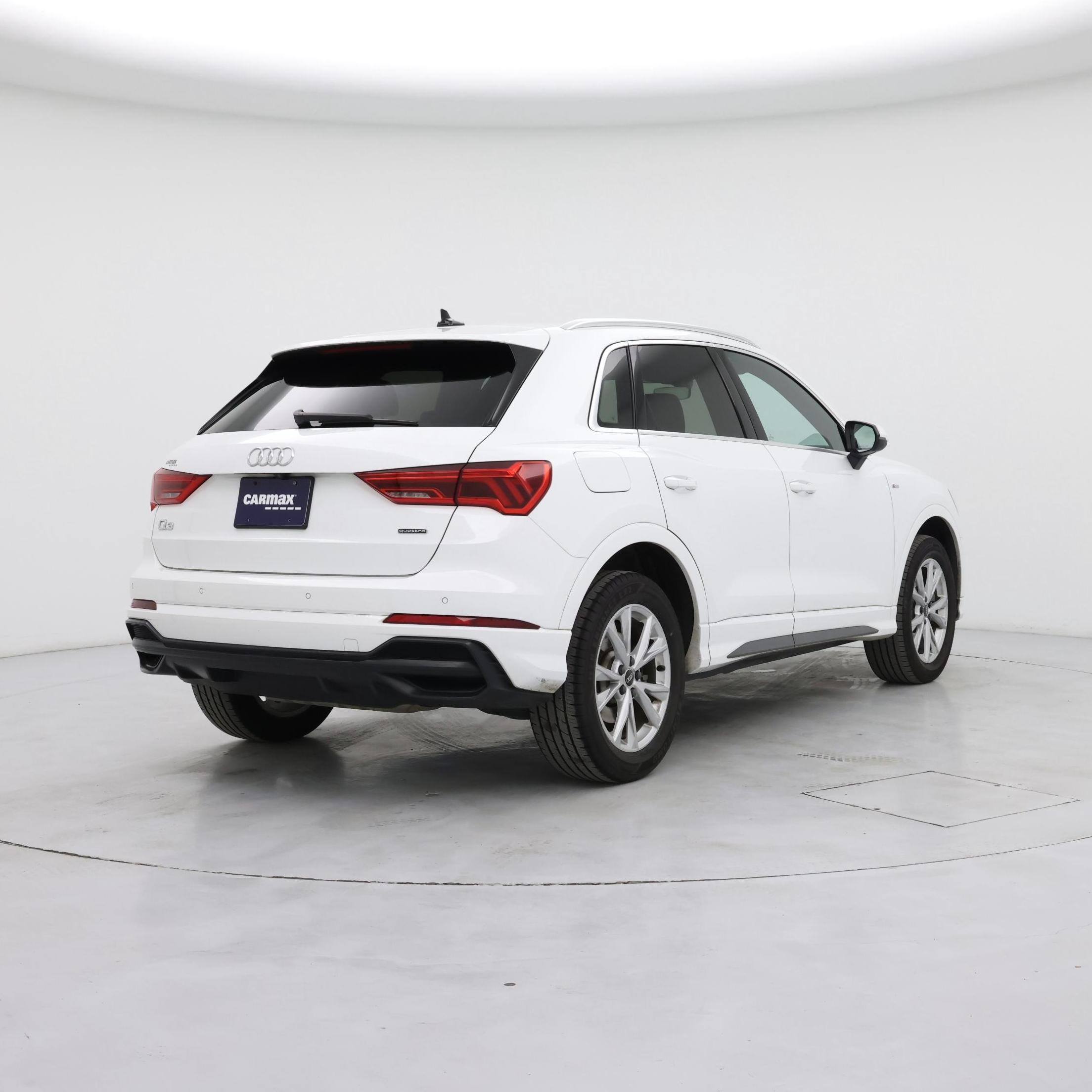 Thumbnail: 2022 Audi Q3 - 8