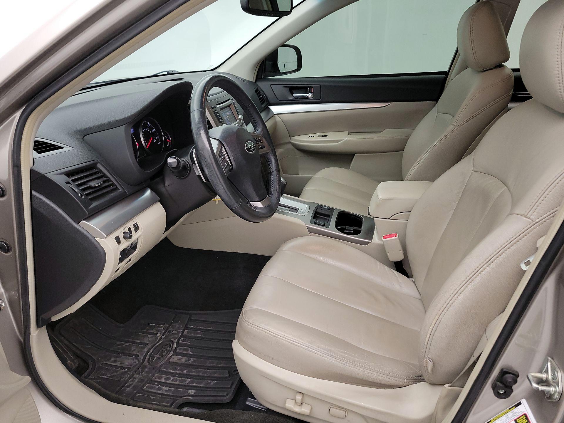 Thumbnail: 2014 Subaru Outback - 11