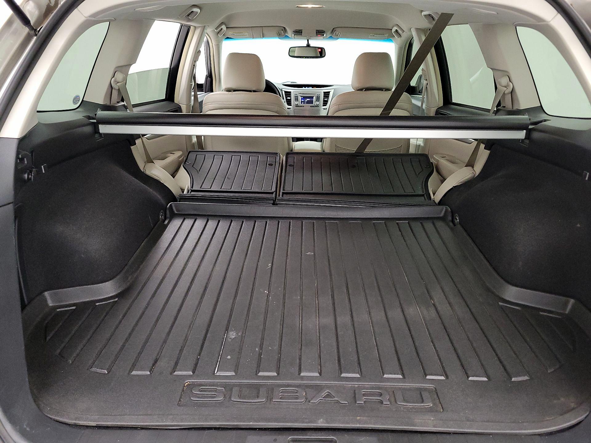 Thumbnail: 2014 Subaru Outback - 20