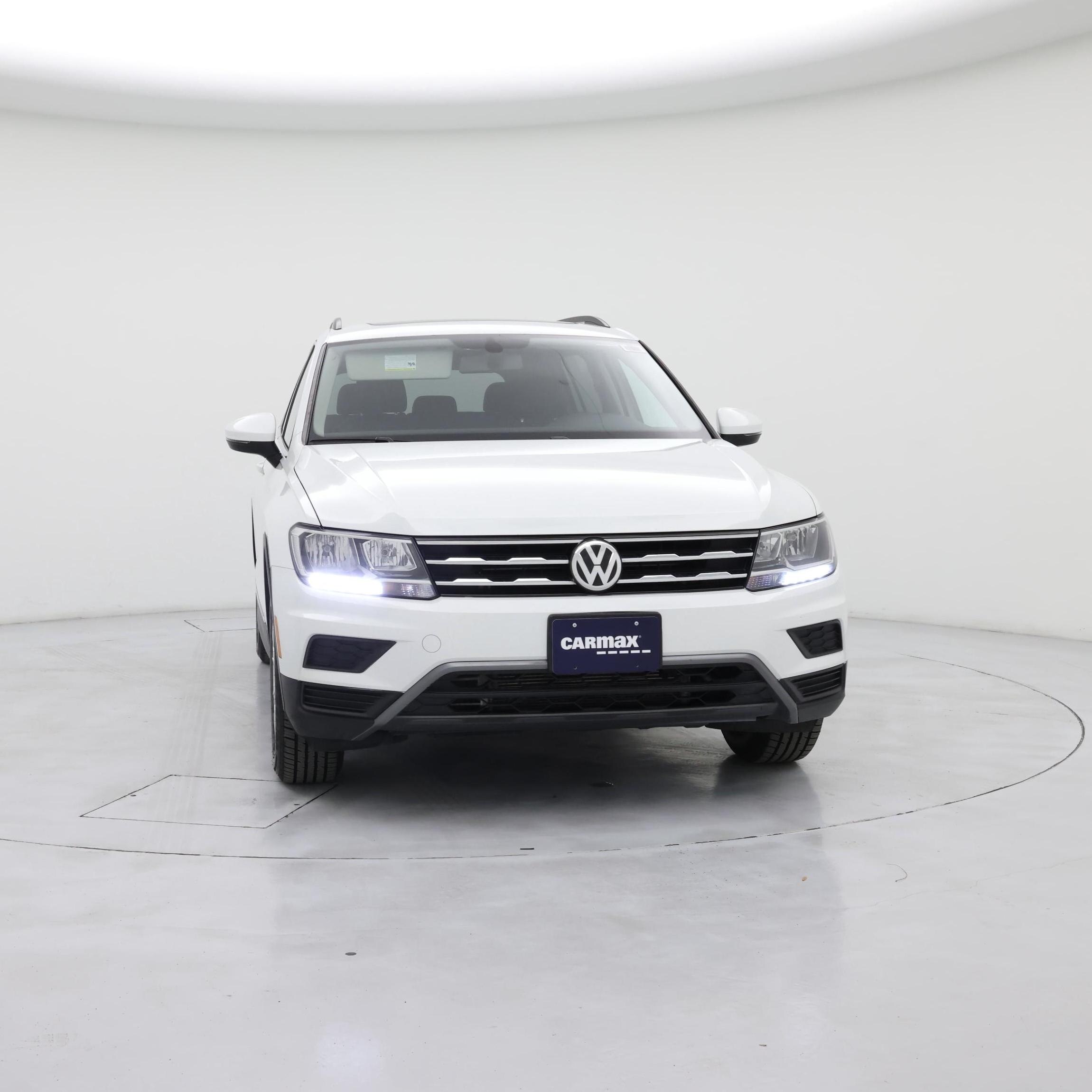 Thumbnail: 2018 Volkswagen Tiguan - 5