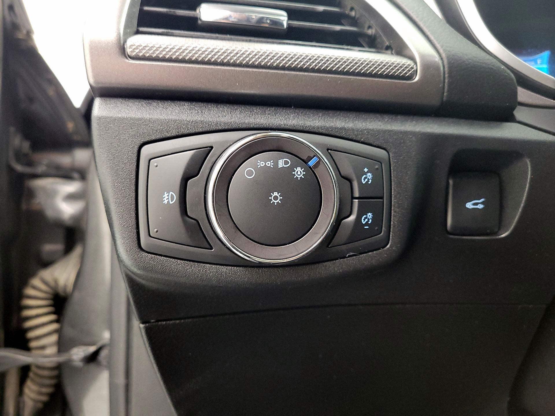 Thumbnail: 2019 Ford Fusion - 13