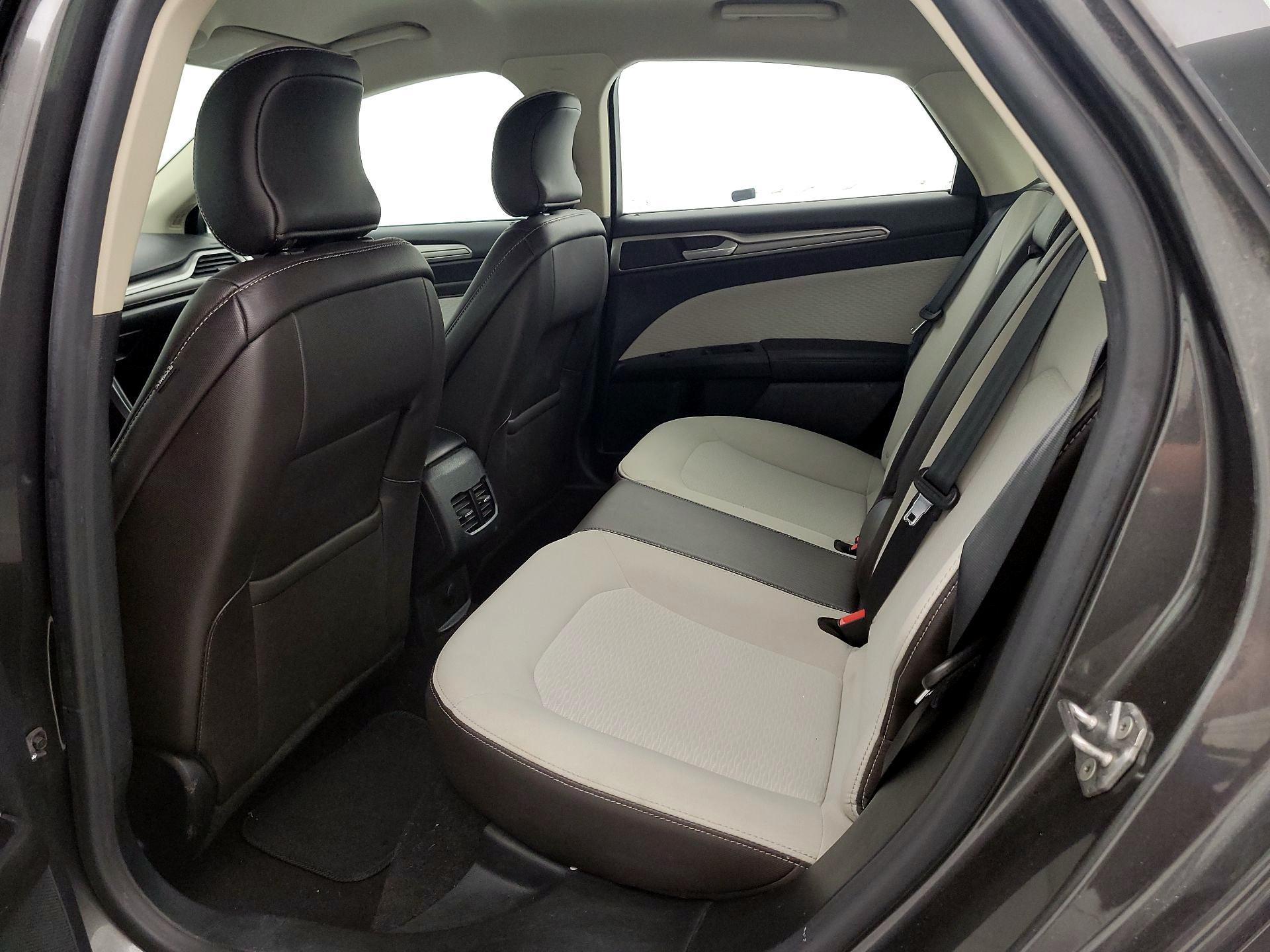 Thumbnail: 2019 Ford Fusion - 19