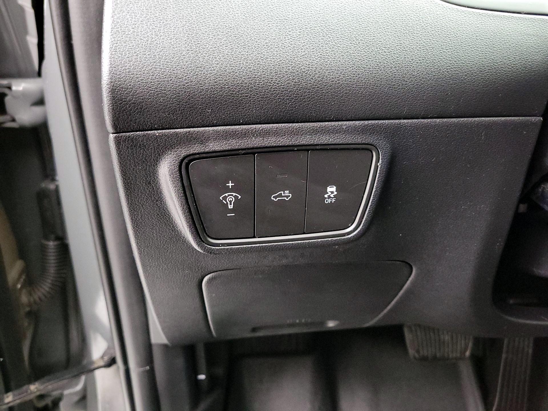 Thumbnail: 2023 Hyundai Santa Cruz - 13