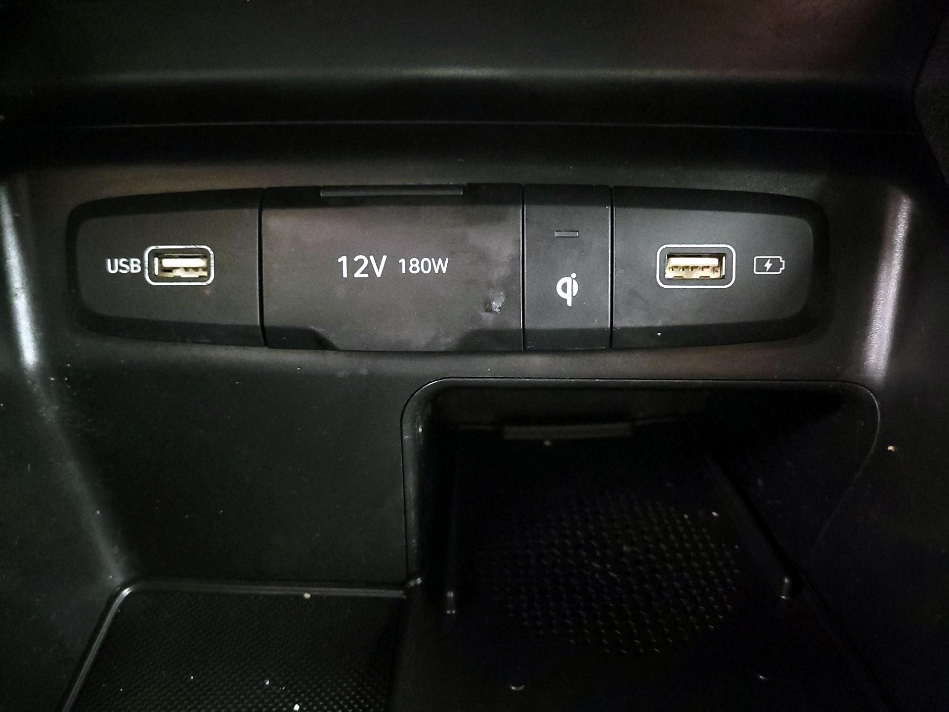 Thumbnail: 2023 Hyundai Santa Cruz - 18