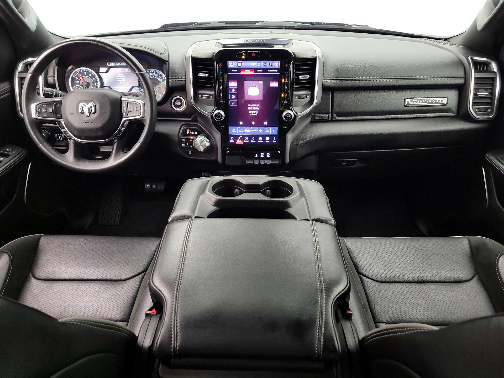 Thumbnail: 2025 RAM 1500 - 9