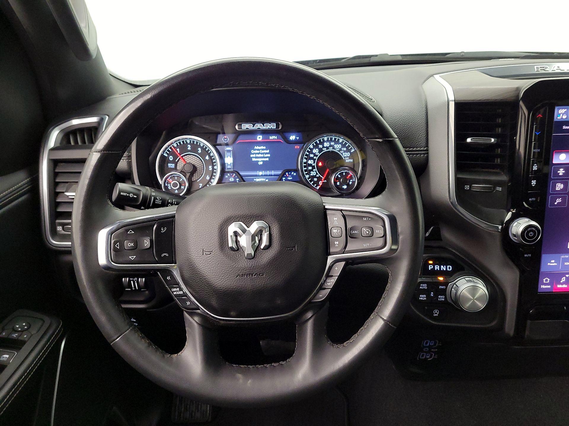 Thumbnail: 2025 RAM 1500 - 10