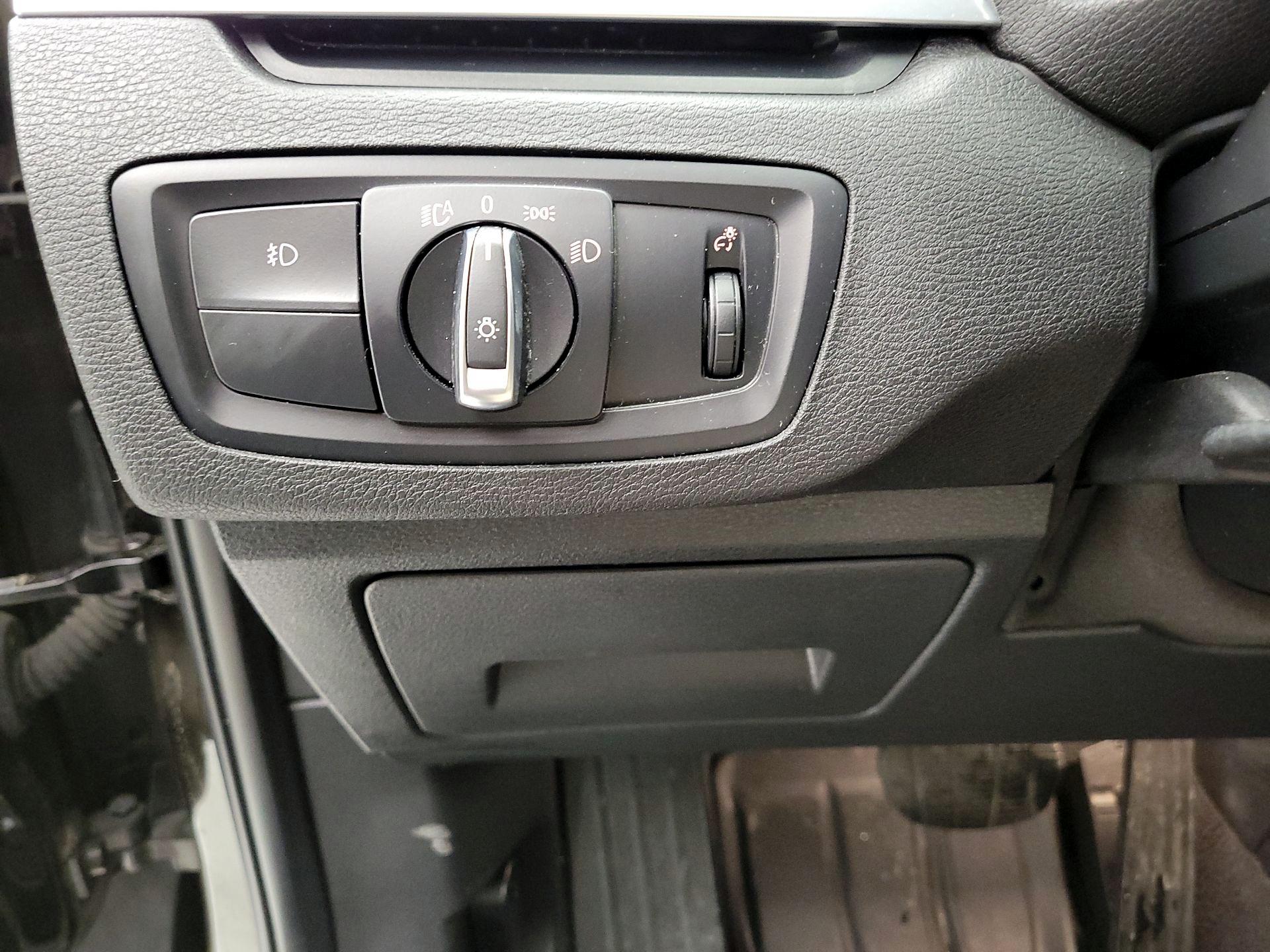 Thumbnail: 2017 BMW X1 - 13