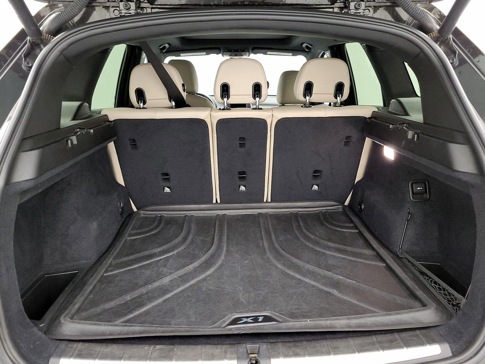 Thumbnail: 2017 BMW X1 - 20