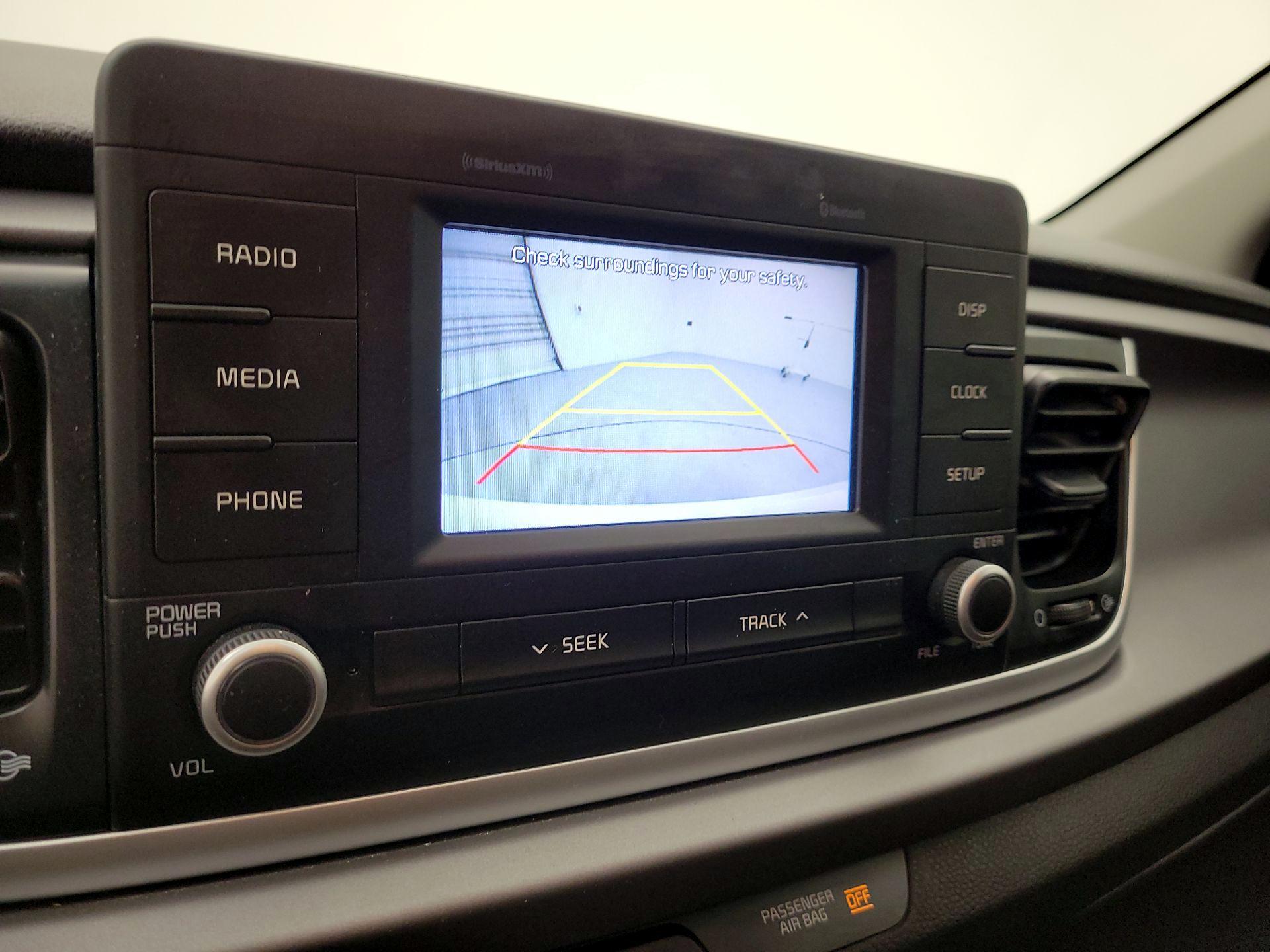 Thumbnail: 2018 Kia Rio - 14