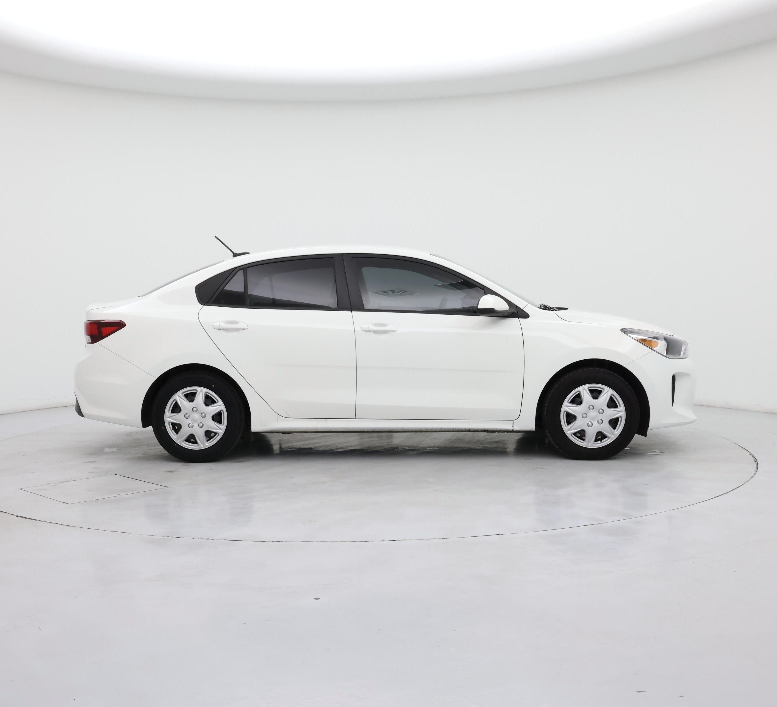 Thumbnail: 2018 Kia Rio - 7