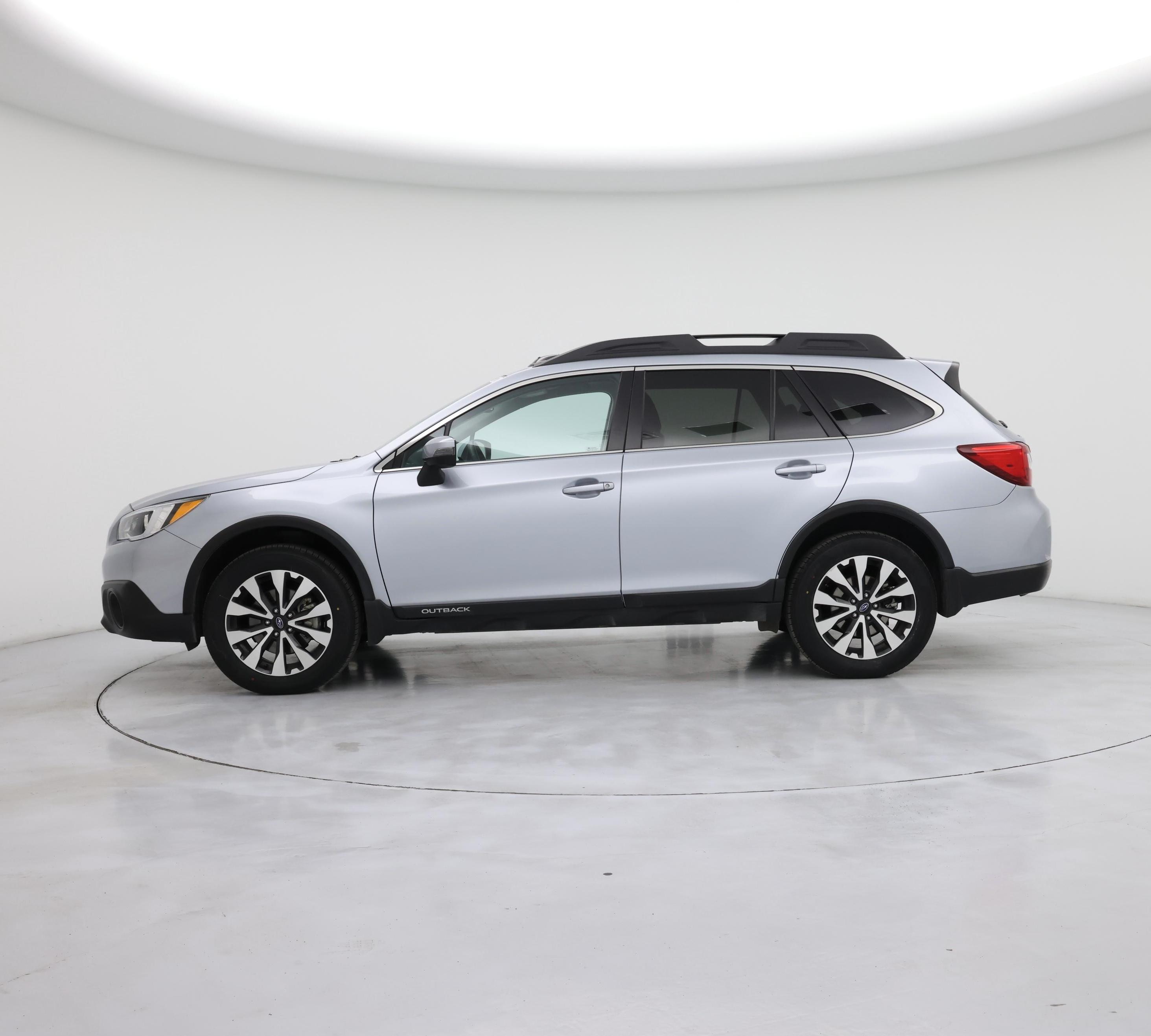 Thumbnail: 2017 Subaru Outback - 3