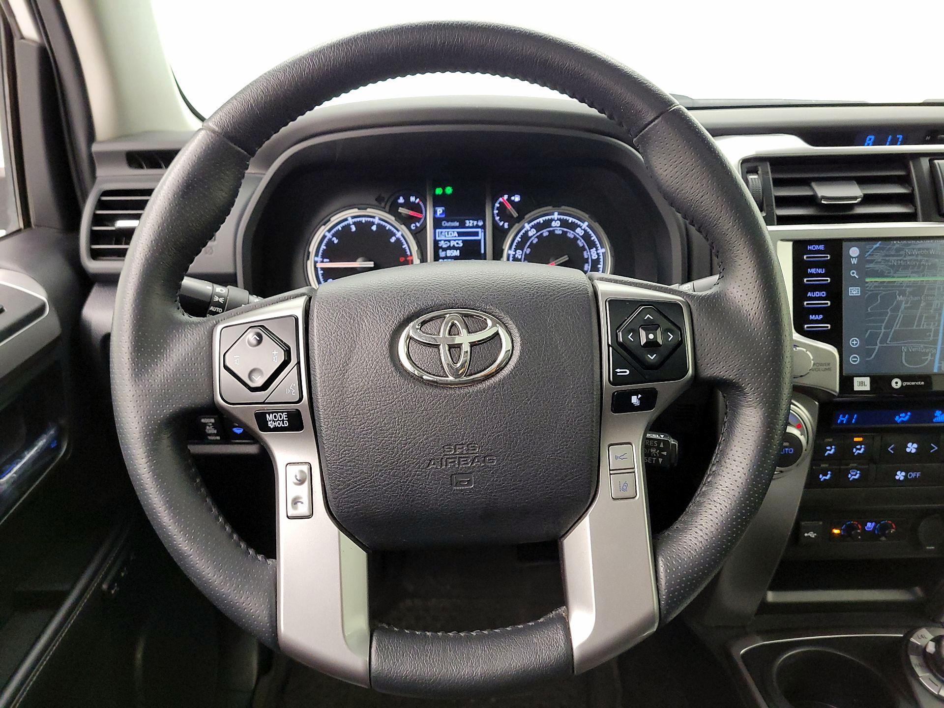 Thumbnail: 2022 Toyota 4Runner - 10