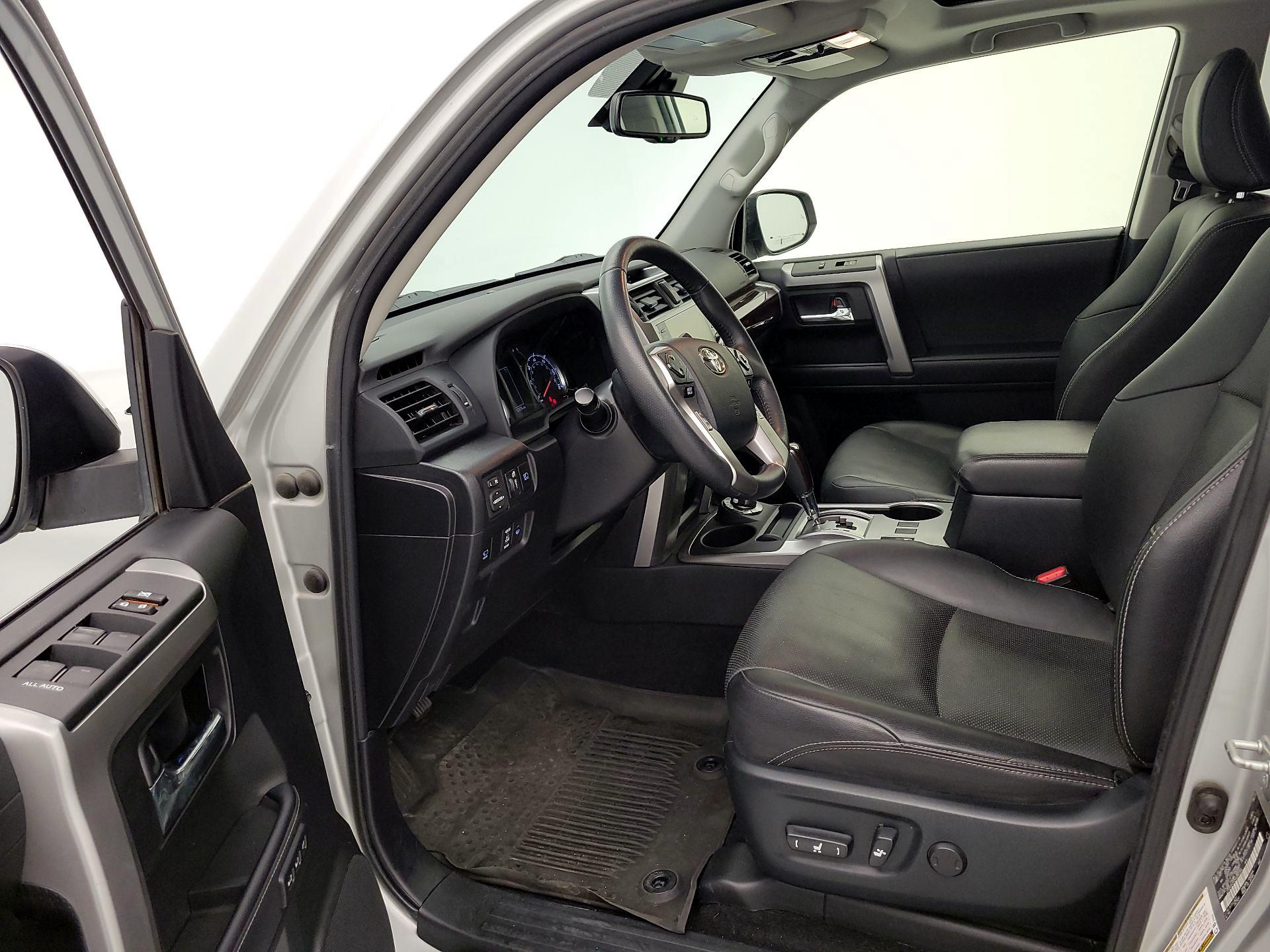 Thumbnail: 2022 Toyota 4Runner - 11