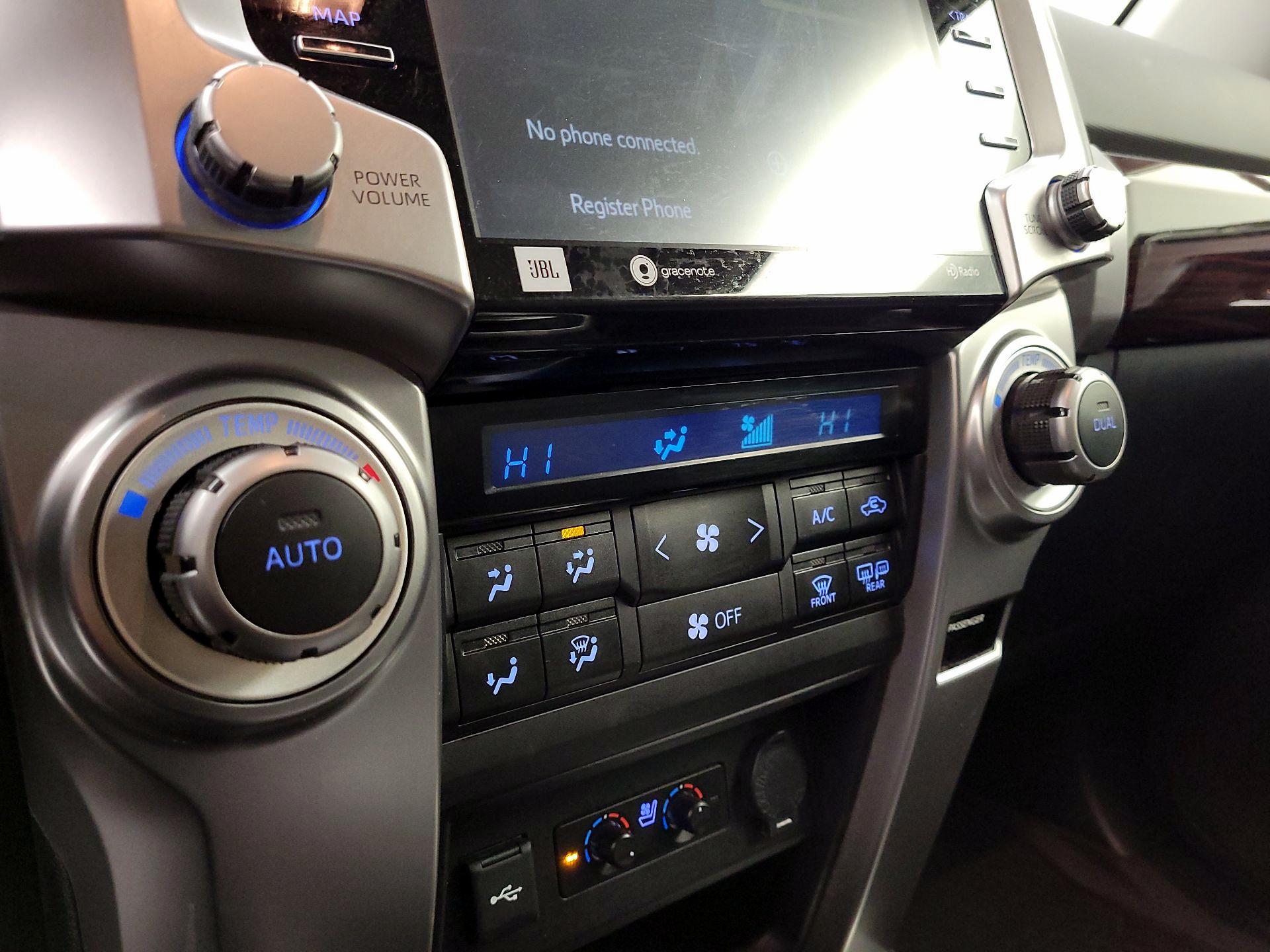 Thumbnail: 2022 Toyota 4Runner - 17